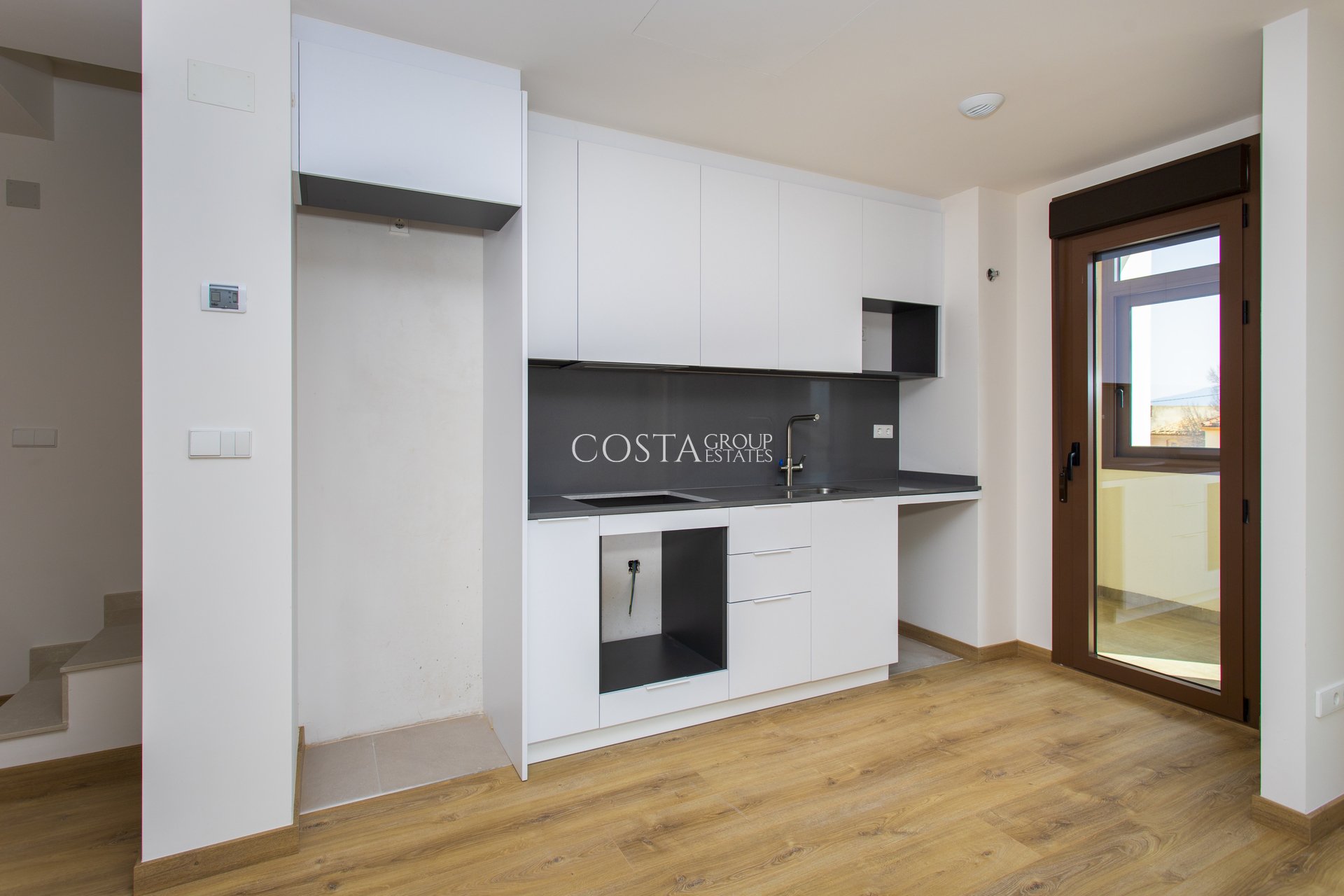 Neue Gebäude - Apartments -
La Canalosa