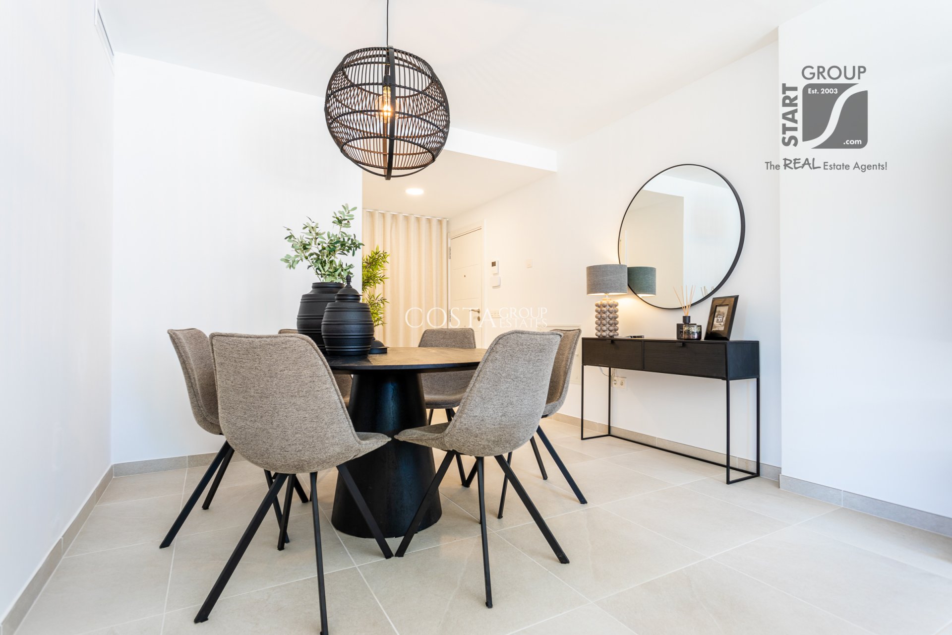 Neue Gebäude - Apartments -
Las Lagunas de Mijas