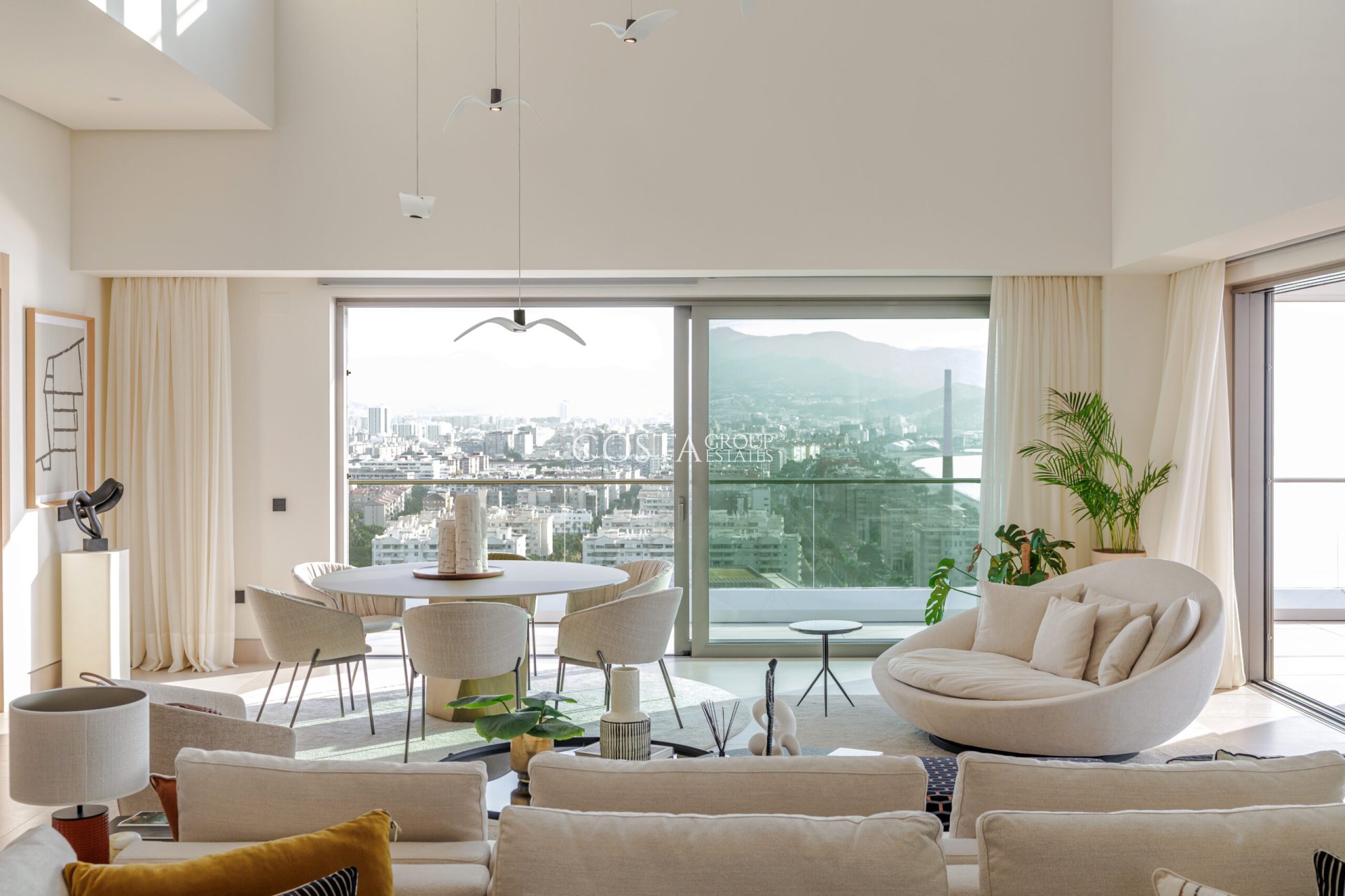 Neue Gebäude - Apartments -
Málaga