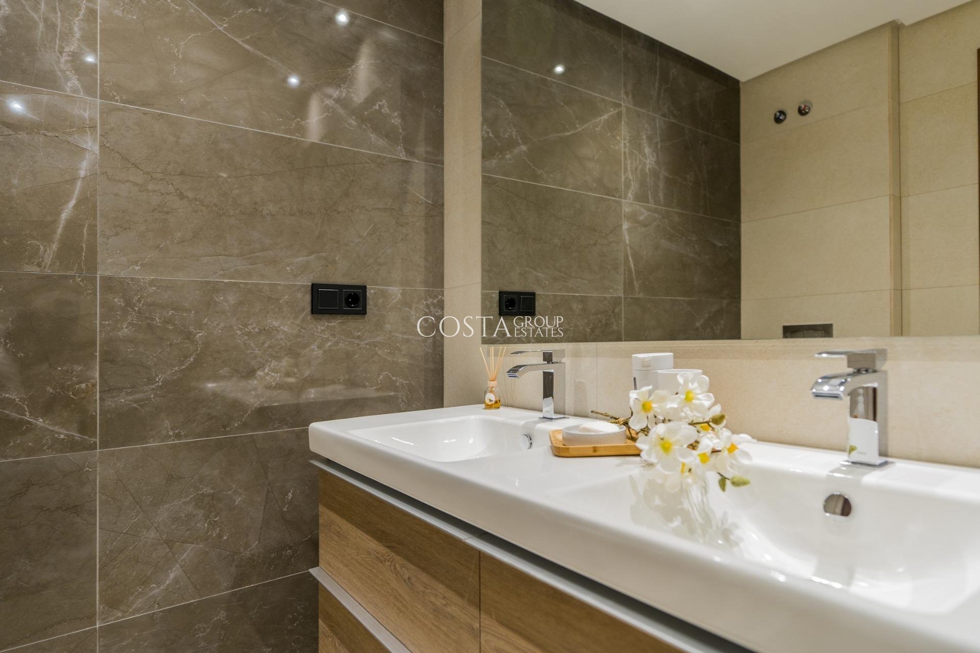 Neue Gebäude - Apartments -
Marbella - La Cerquilla