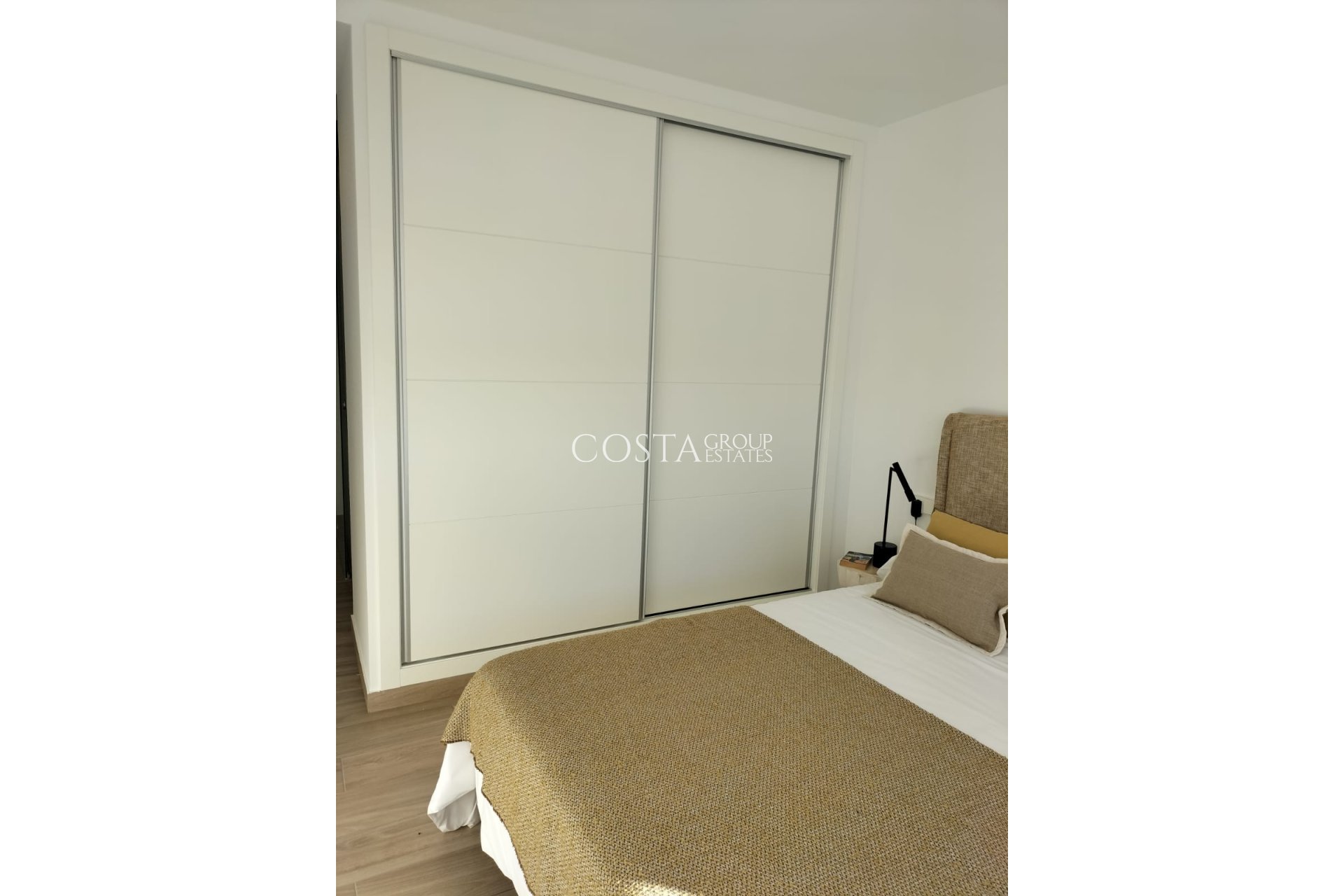 Neue Gebäude - Apartments -
Orihuela Costa