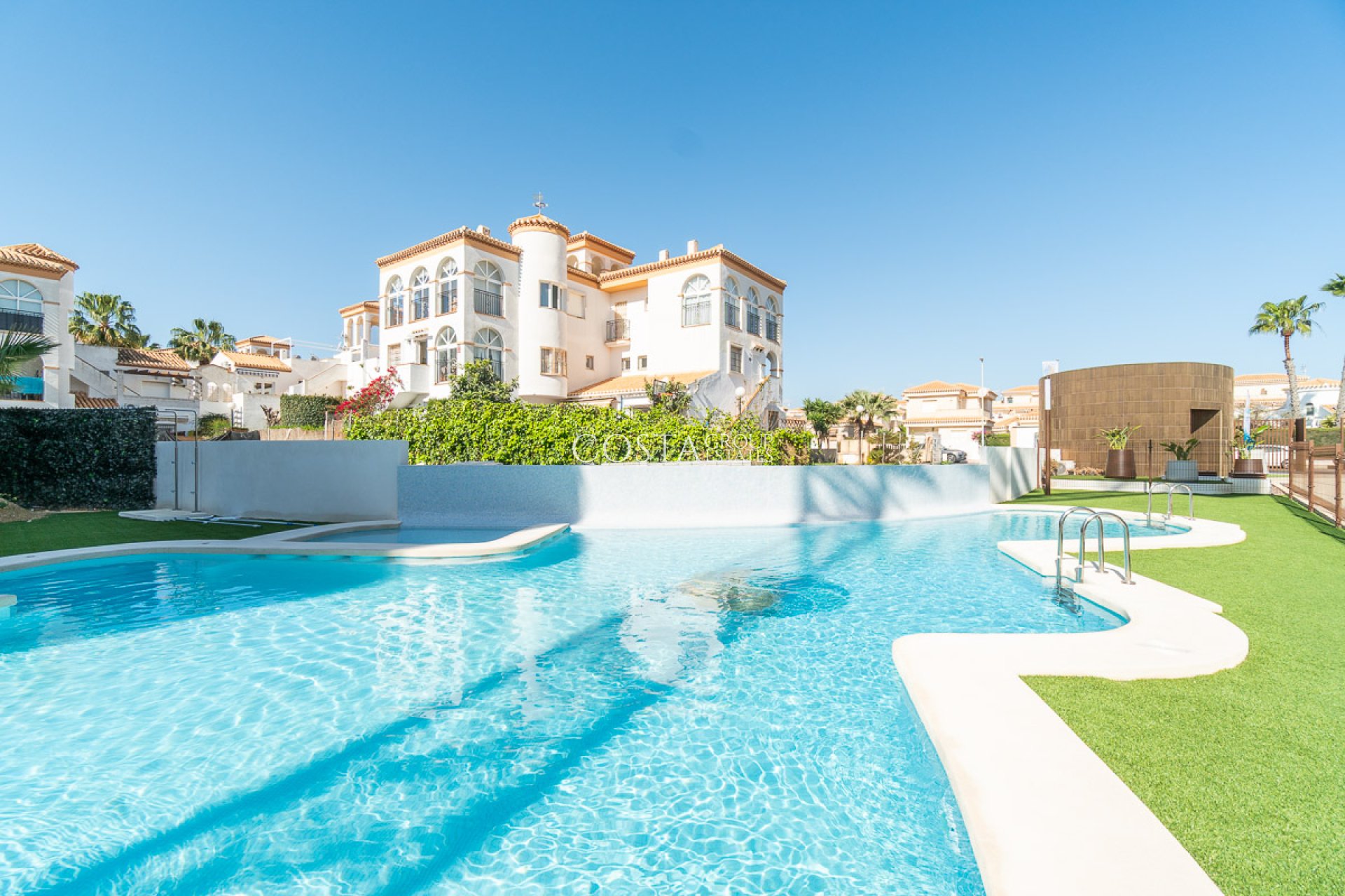 Neue Gebäude - Apartments -
Orihuela Costa