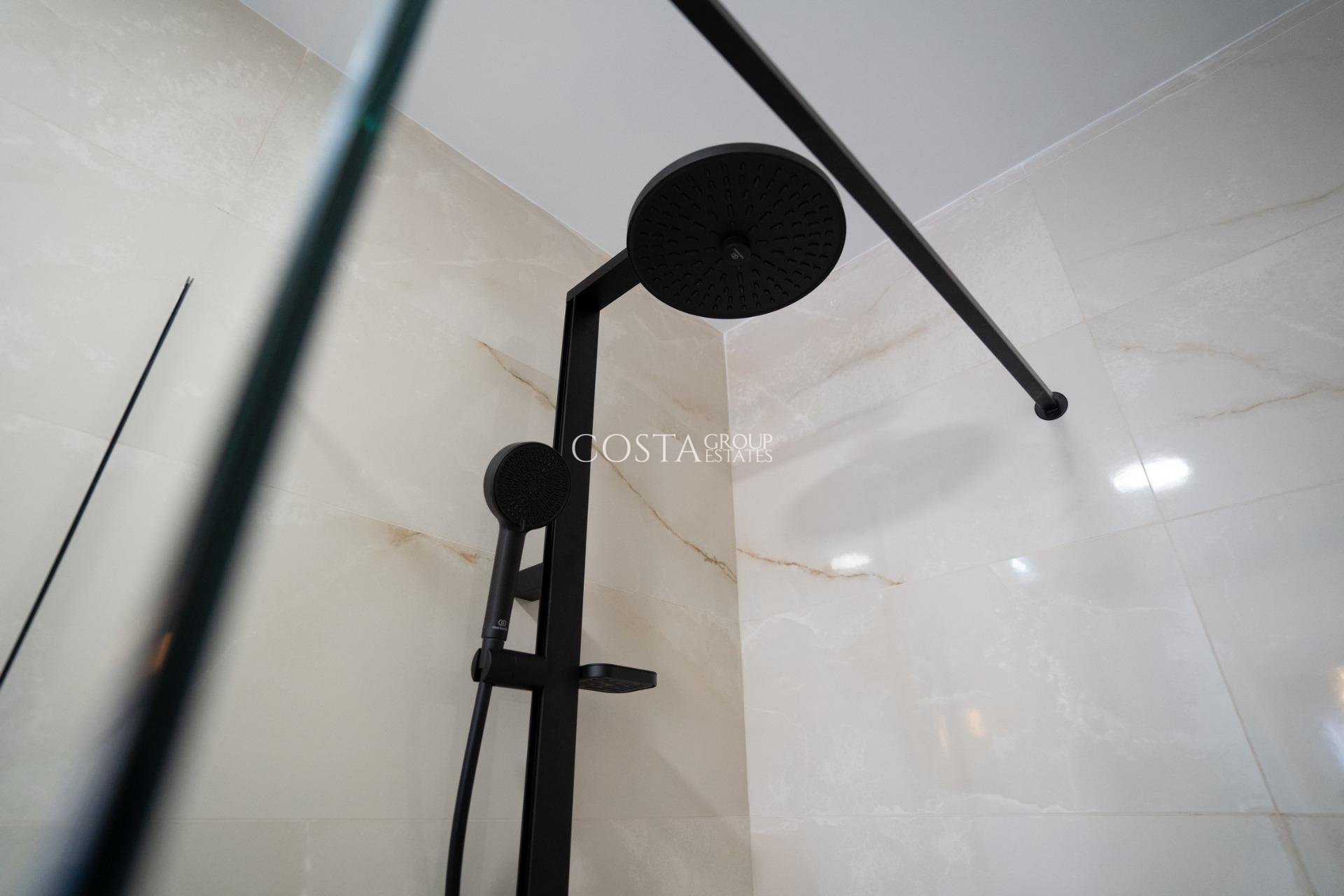 Neue Gebäude - Apartments -
Pilar de la Horadada - pueblo