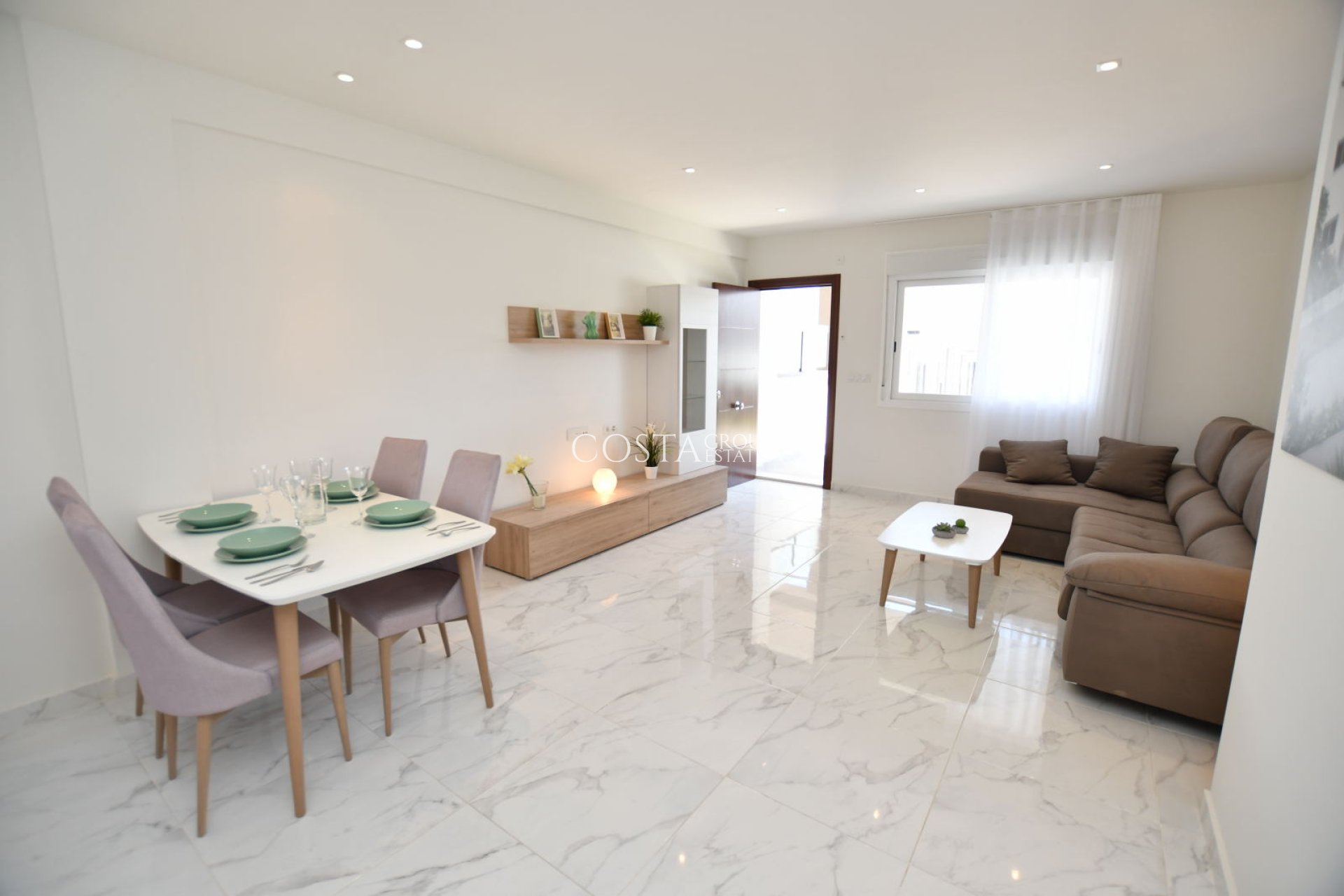 Neue Gebäude - Apartments -
San Miguel de Salinas - San Miguel De Salinas