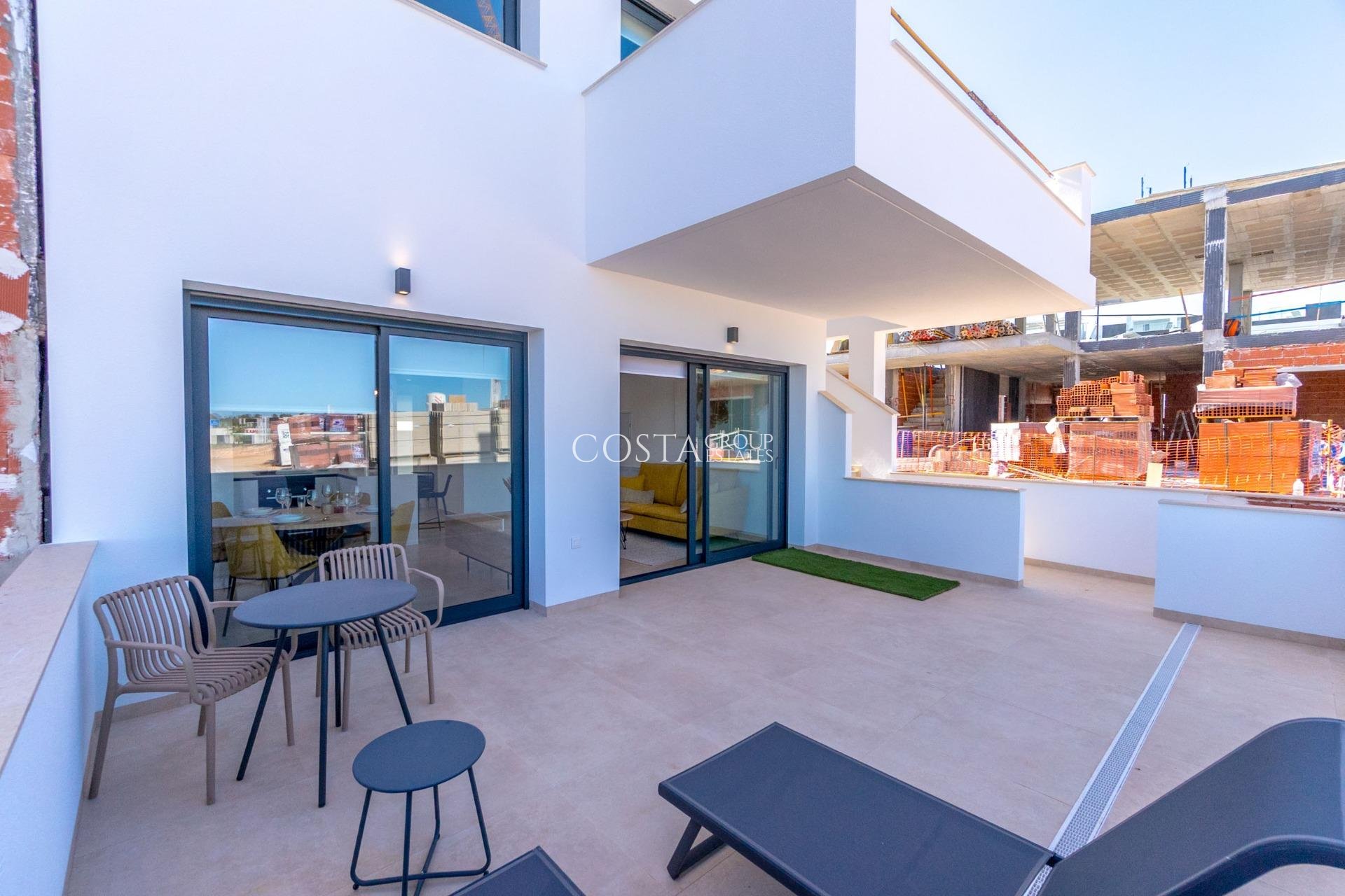 Neue Gebäude - Apartments -
Torrevieja - Los Balcones