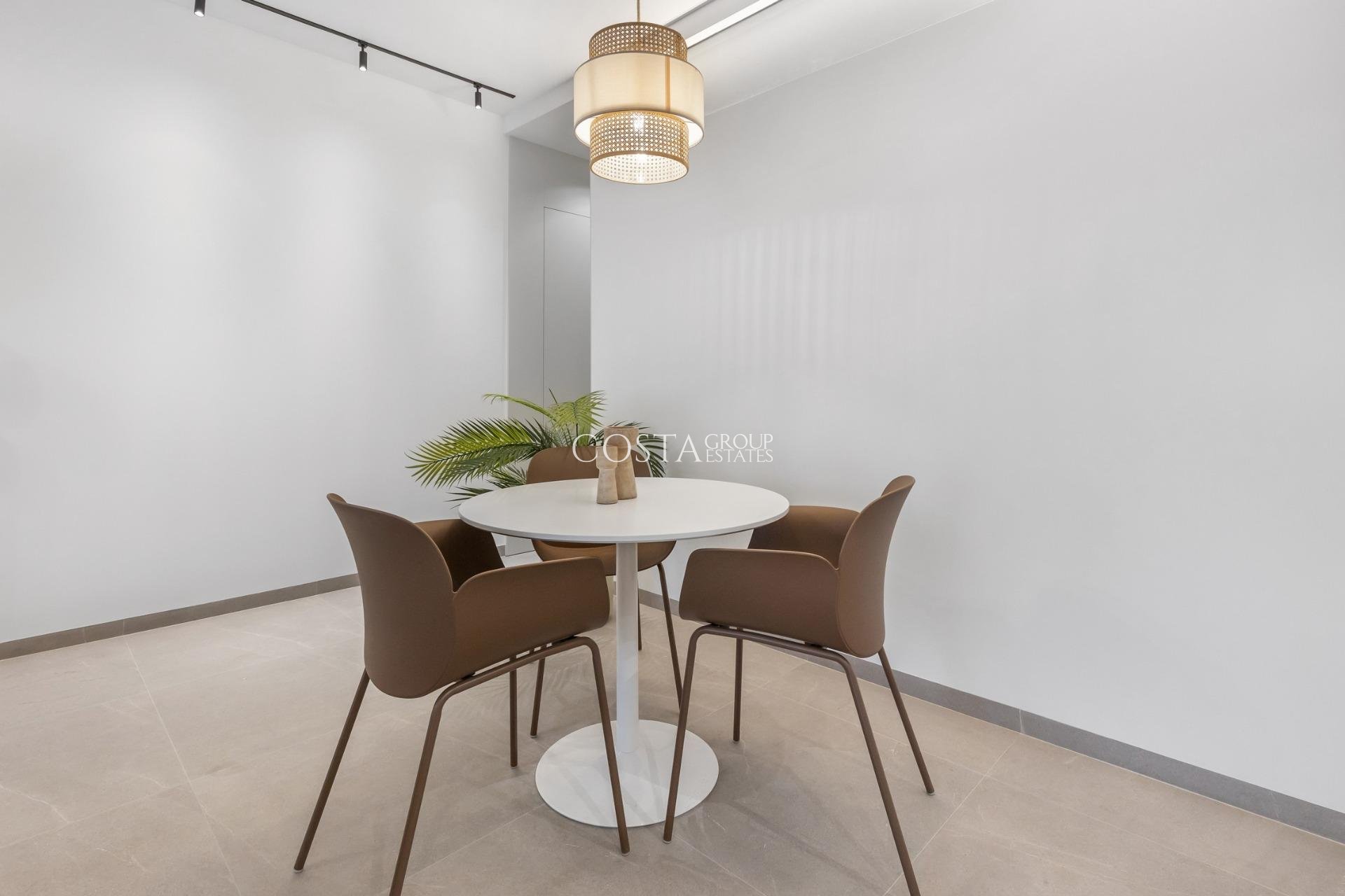 Neue Gebäude - Apartments -
Torrevieja - Playa Los Naufragos