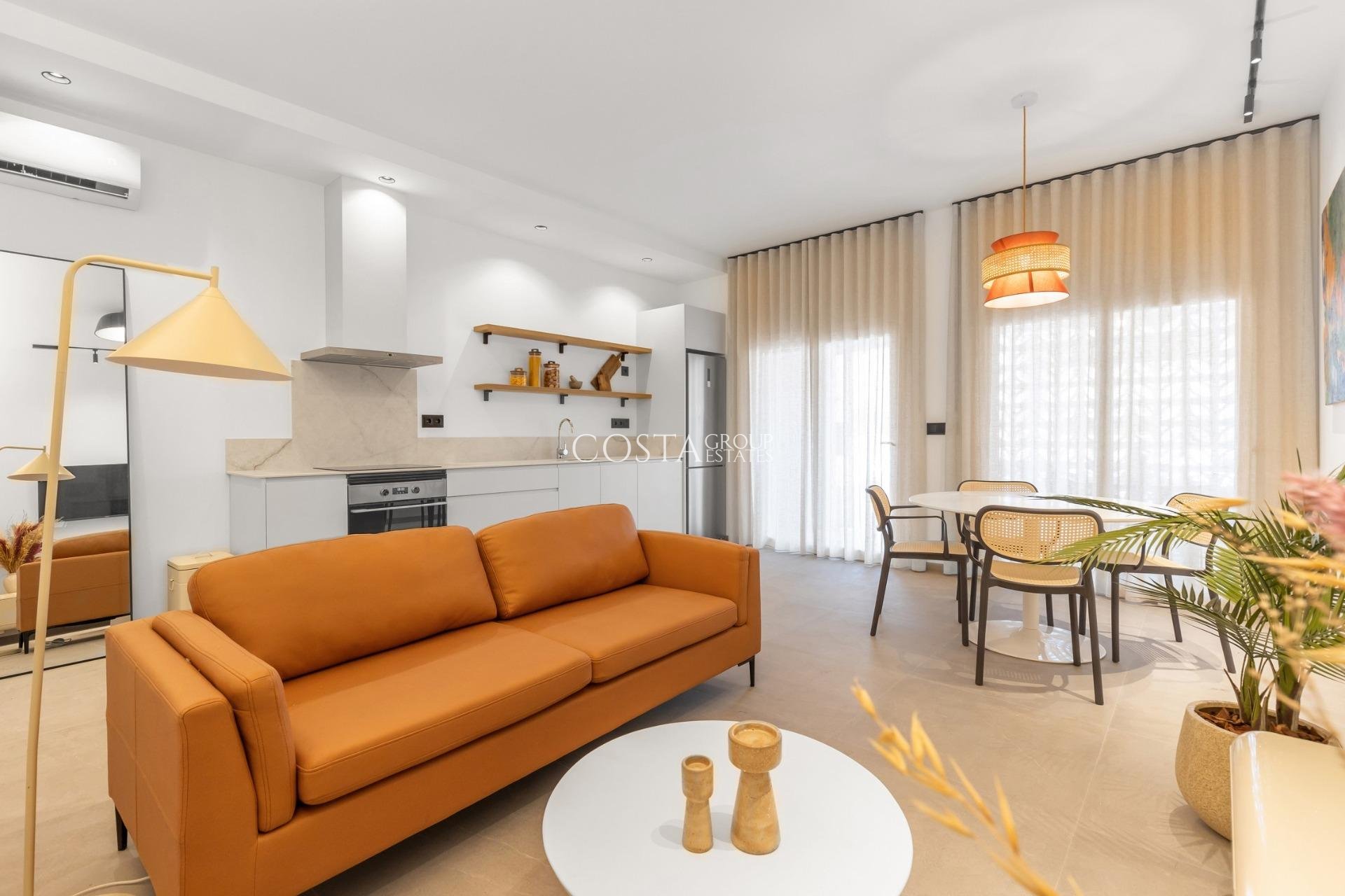 Neue Gebäude - Apartments -
Torrevieja - Playa Los Naufragos