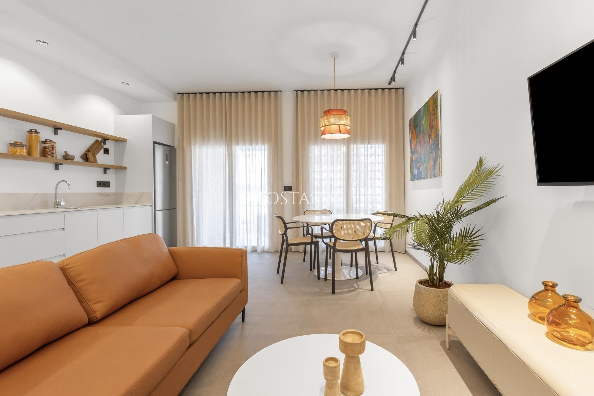 Neue Gebäude - Apartments -
Torrevieja - Playa Los Naufragos