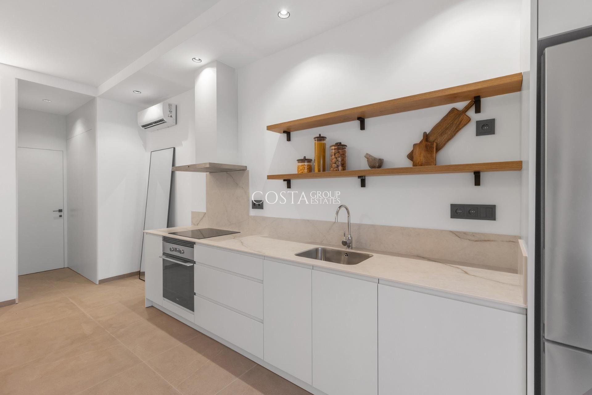 Neue Gebäude - Apartments -
Torrevieja - Playa Los Naufragos