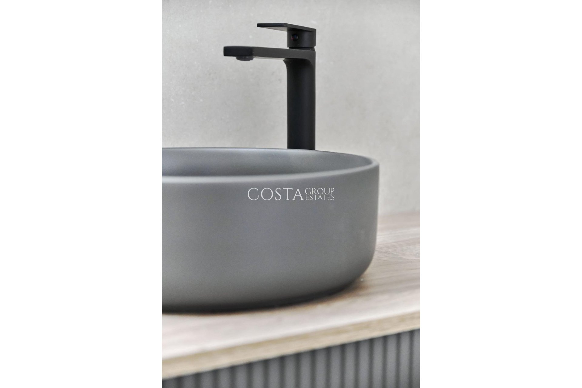 Neue Gebäude - Apartments -
Torrevieja - Villa Amalia