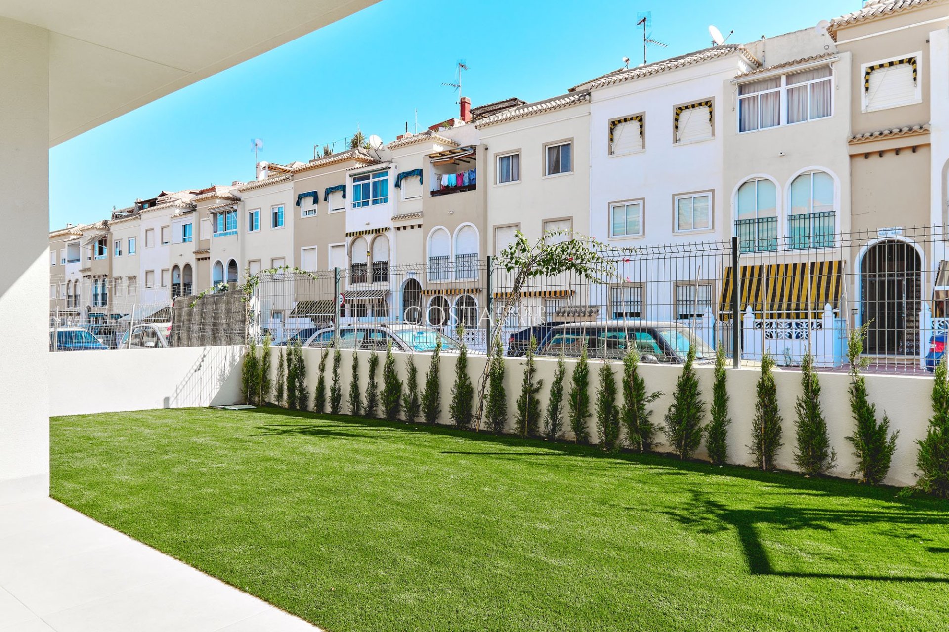 Neue Gebäude - Apartments -
Torrevieja