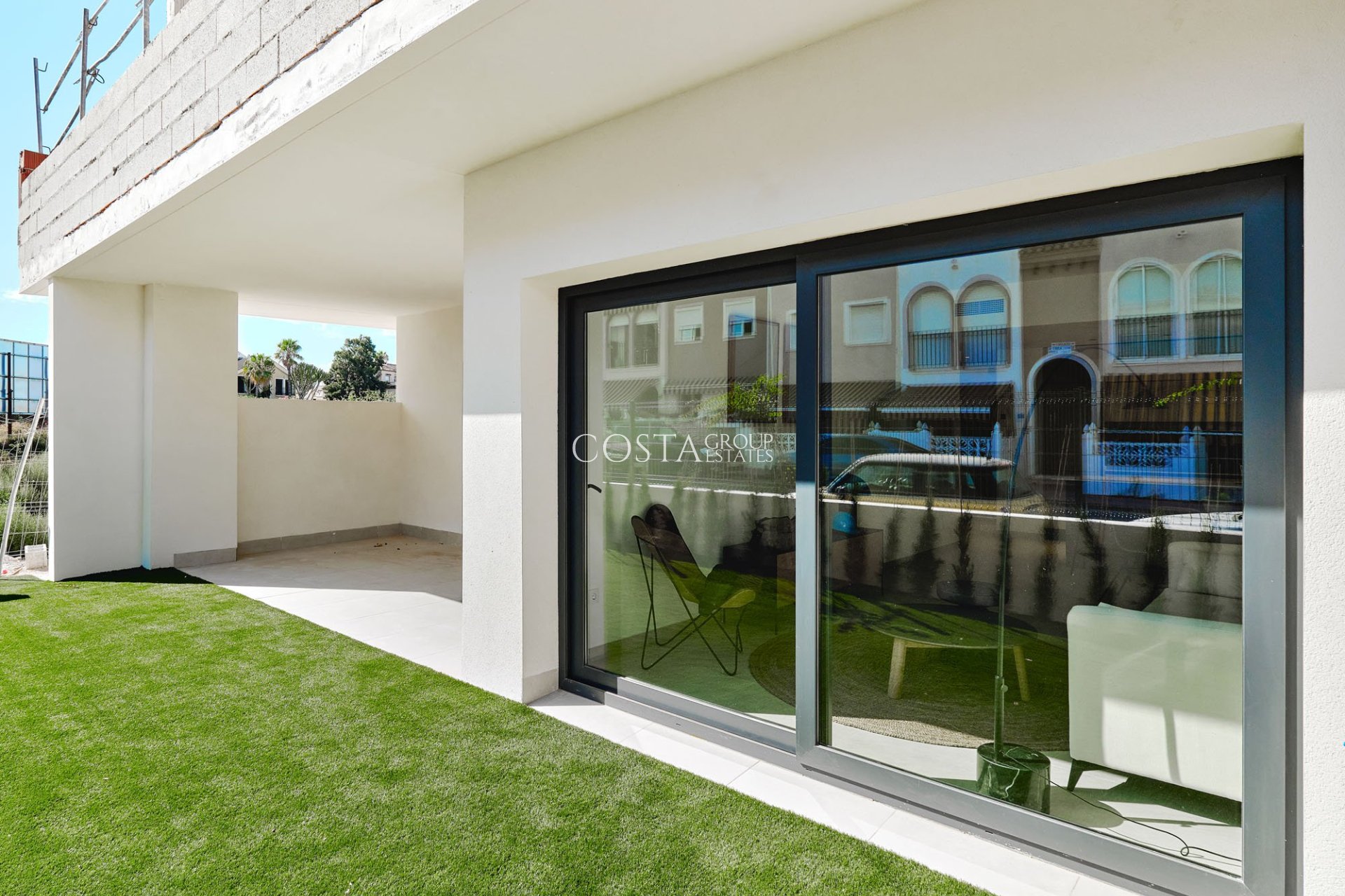 Neue Gebäude - Apartments -
Torrevieja