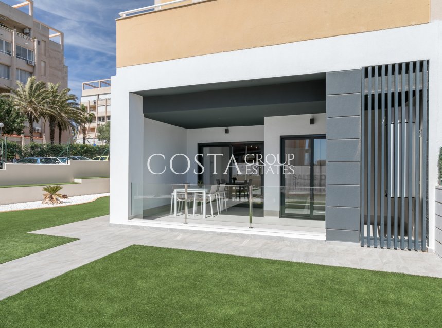 Neue Gebäude - Apartments -
Torrevieja