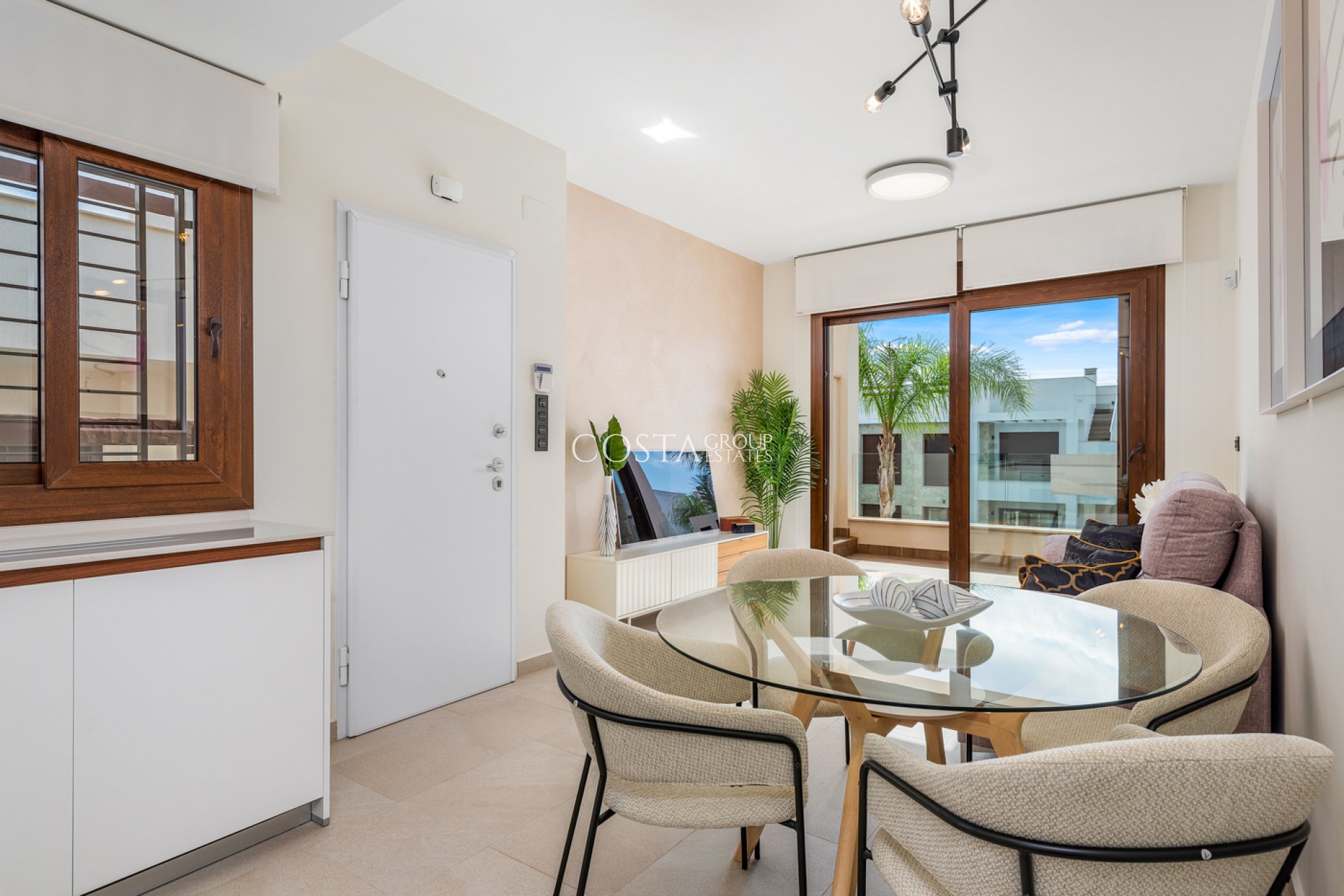 Neue Gebäude - Apartments -
Torrevieja