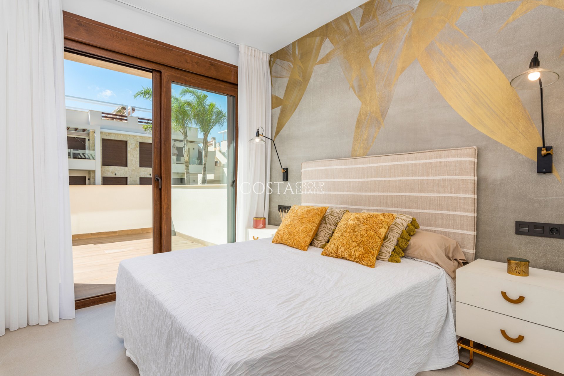 Neue Gebäude - Apartments -
Torrevieja
