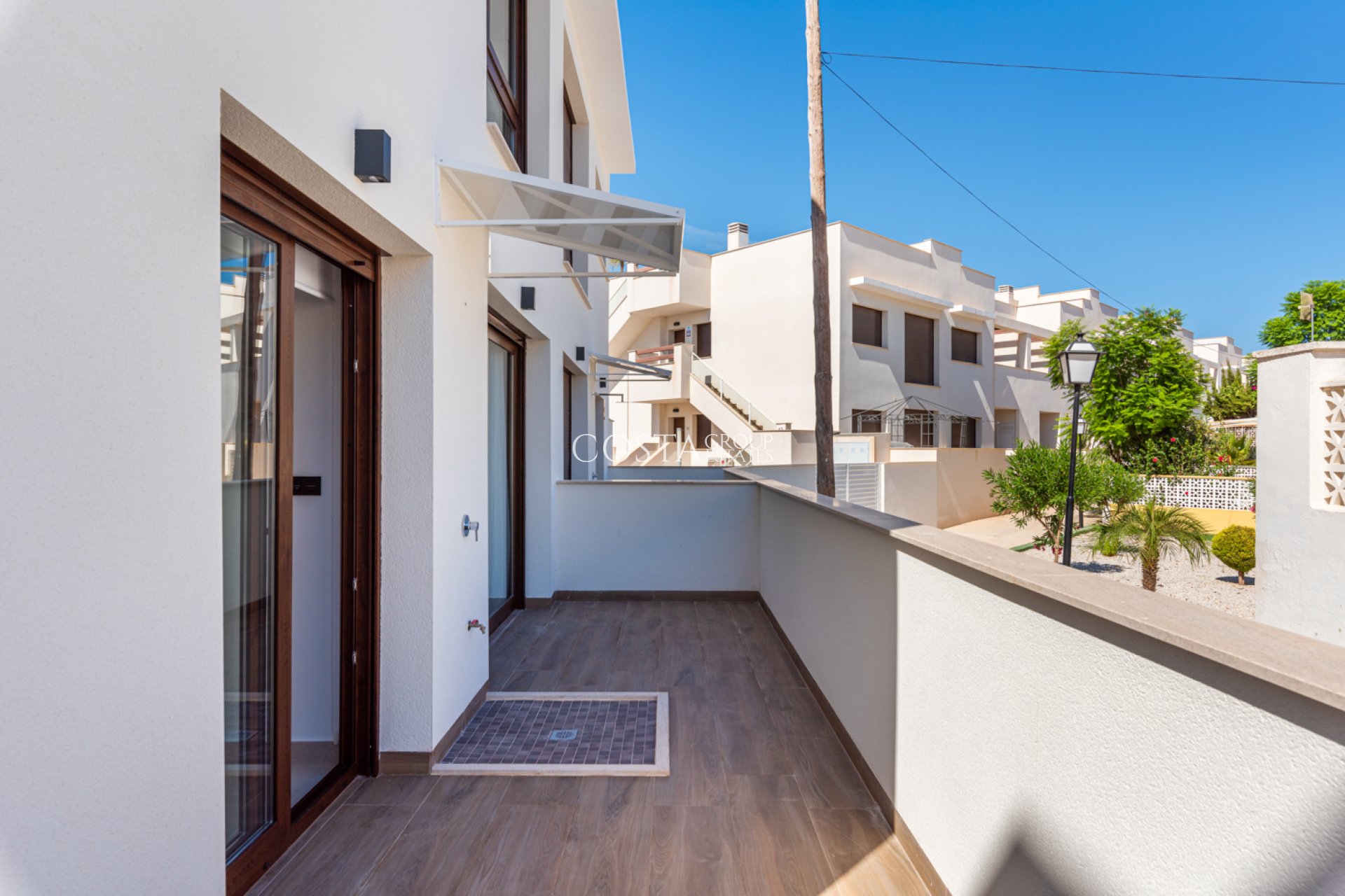 Neue Gebäude - Apartments -
Torrevieja