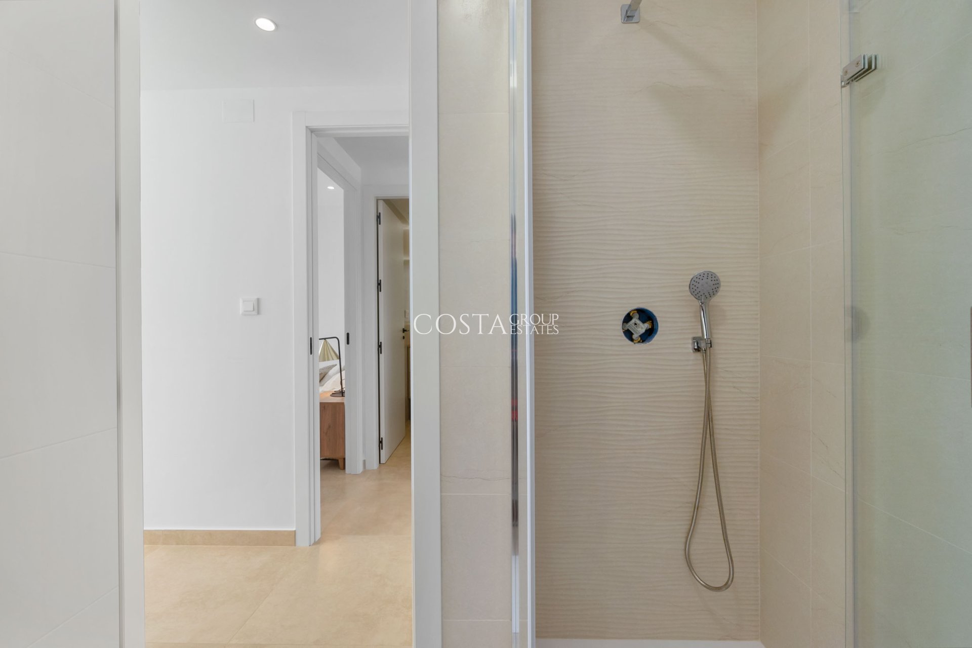 Neue Gebäude - Apartments -
Torrevieja