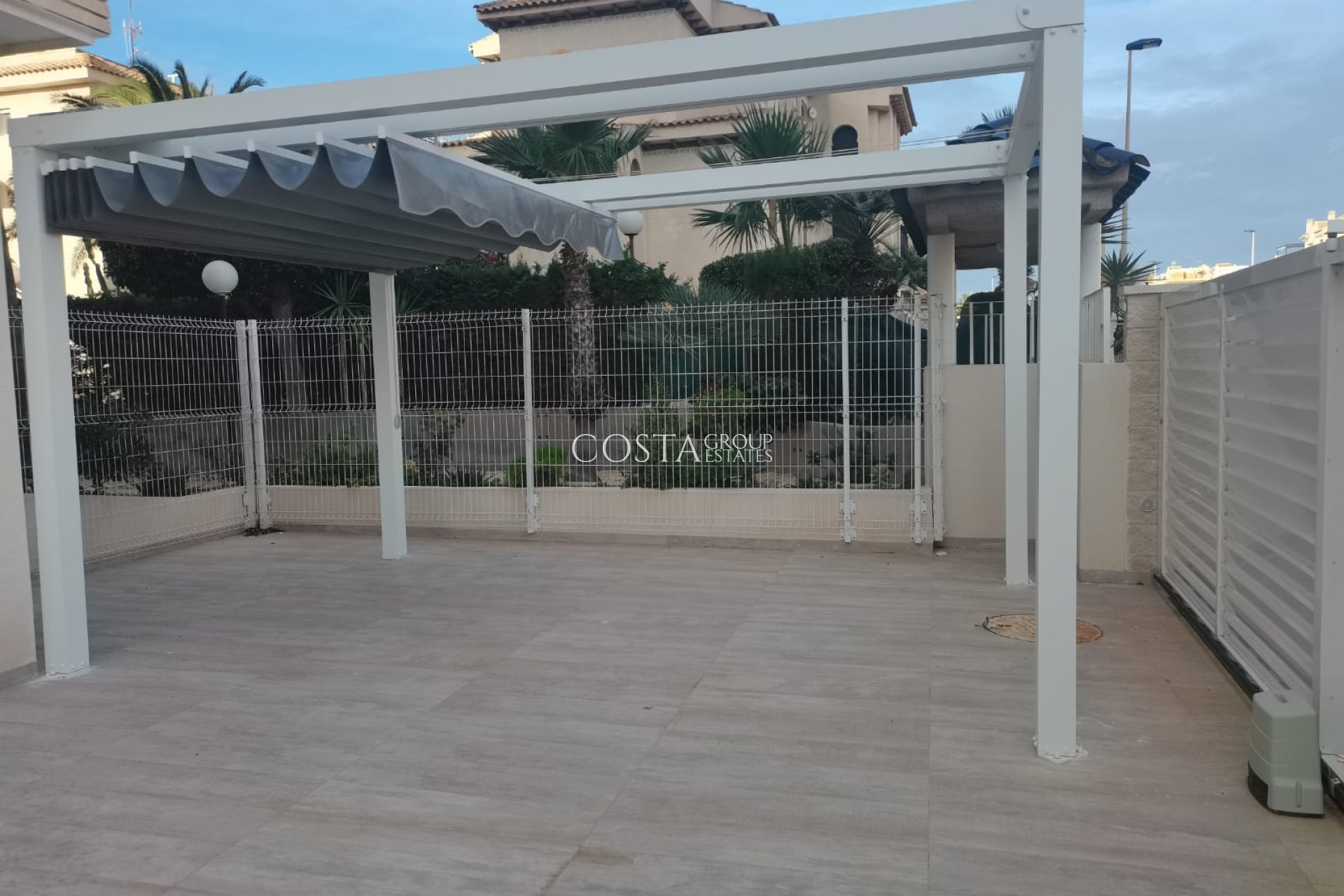 Neue Gebäude - Apartments -
Torrevieja