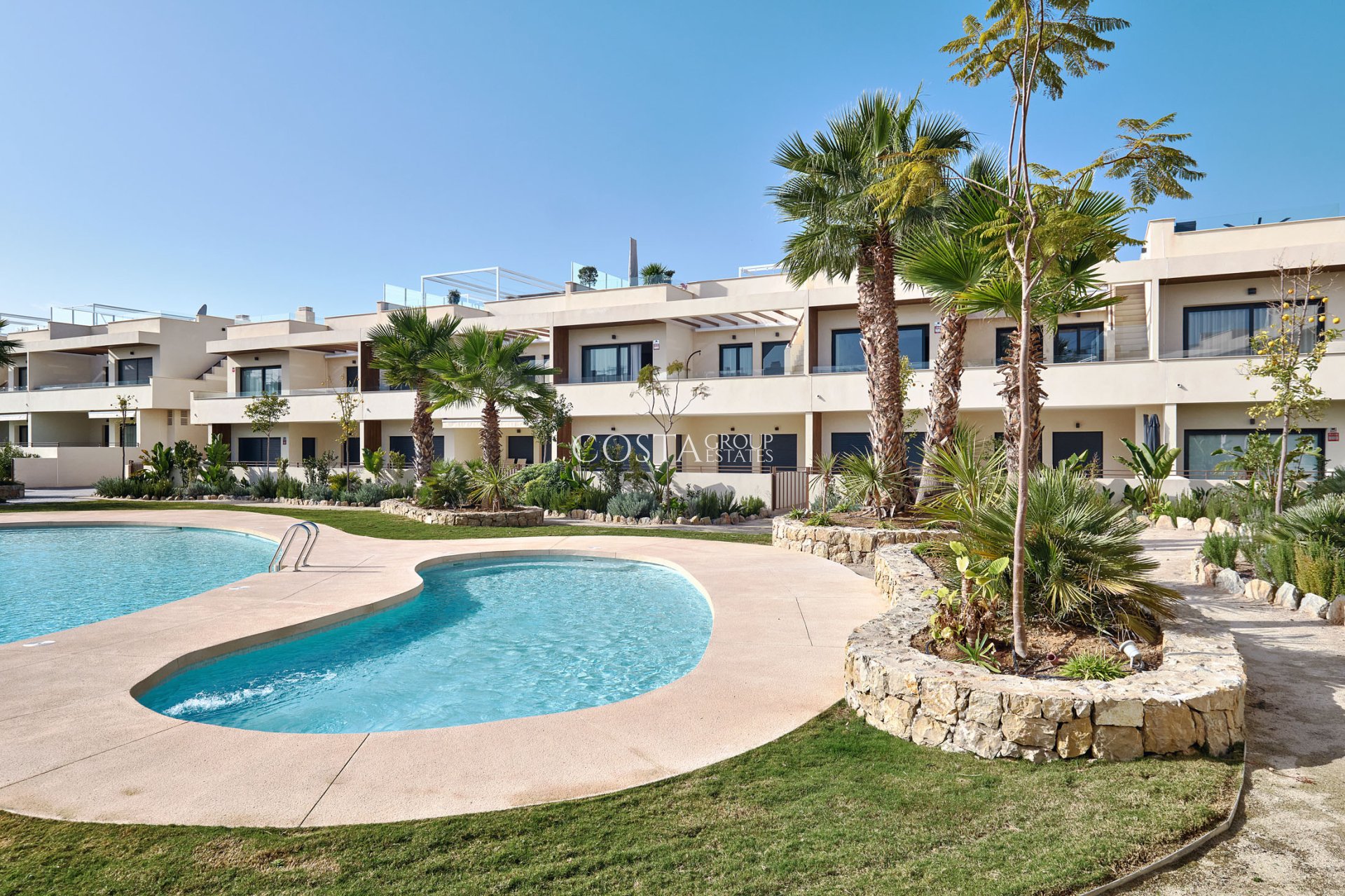 Neue Gebäude - Apartments -
Torrevieja