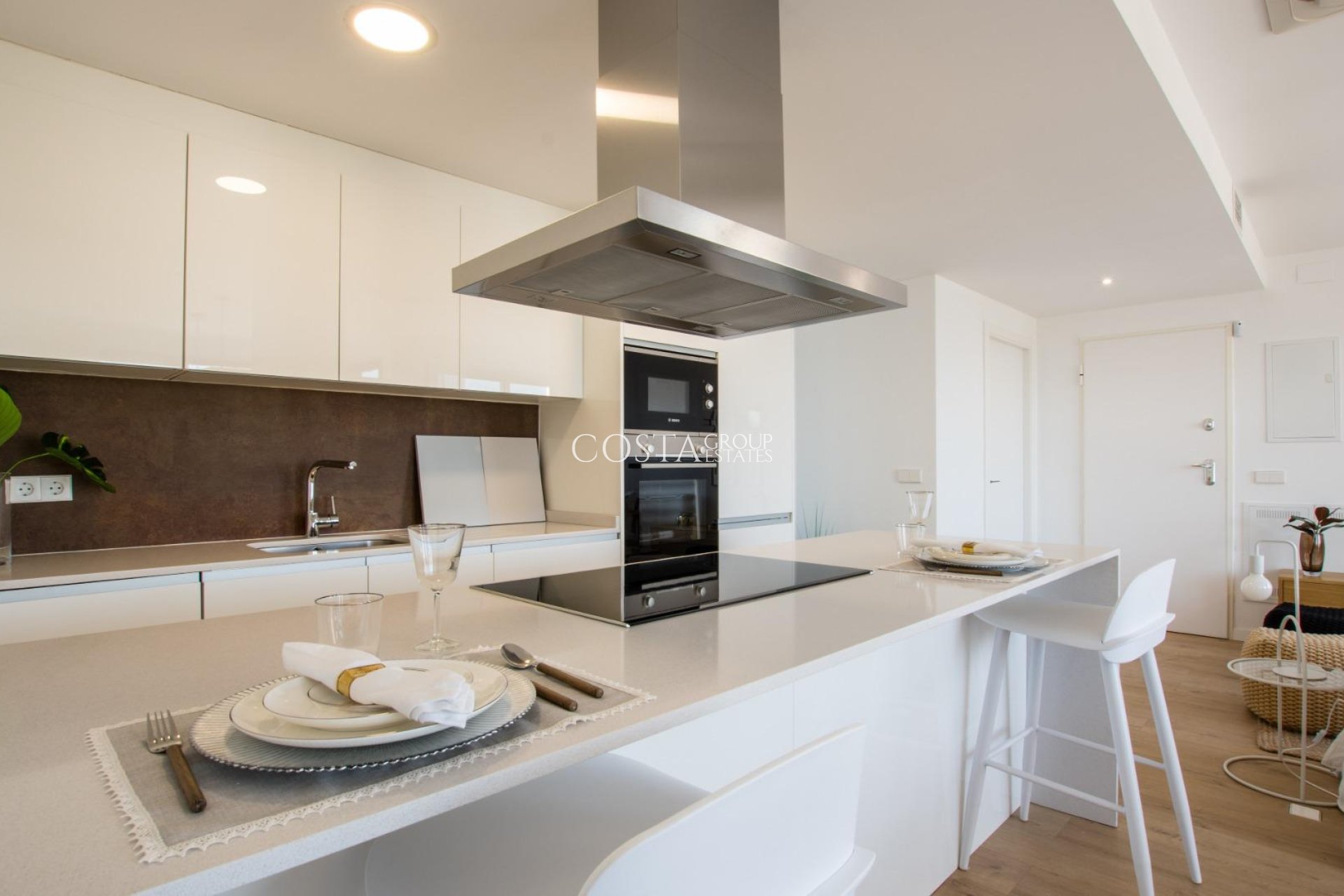 Neue Gebäude - Apartments -
Villajoyosa - Playa del Torres