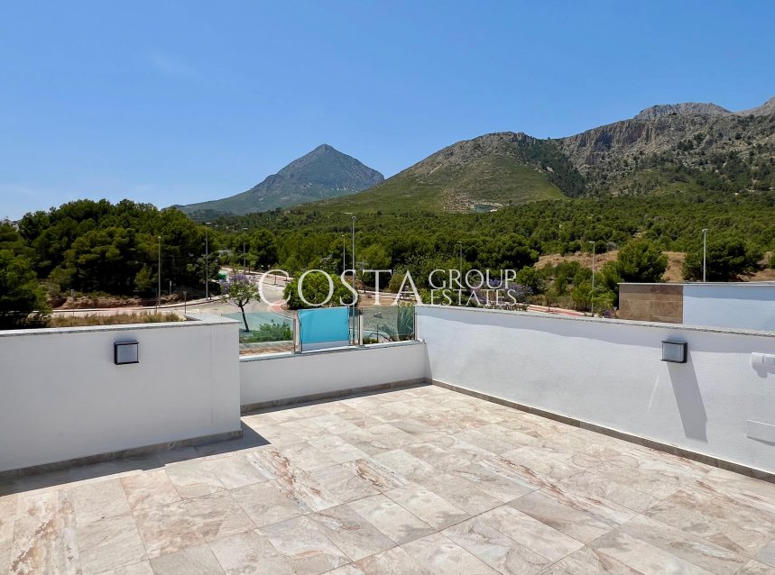 Neue Gebäude - detached -
Polop