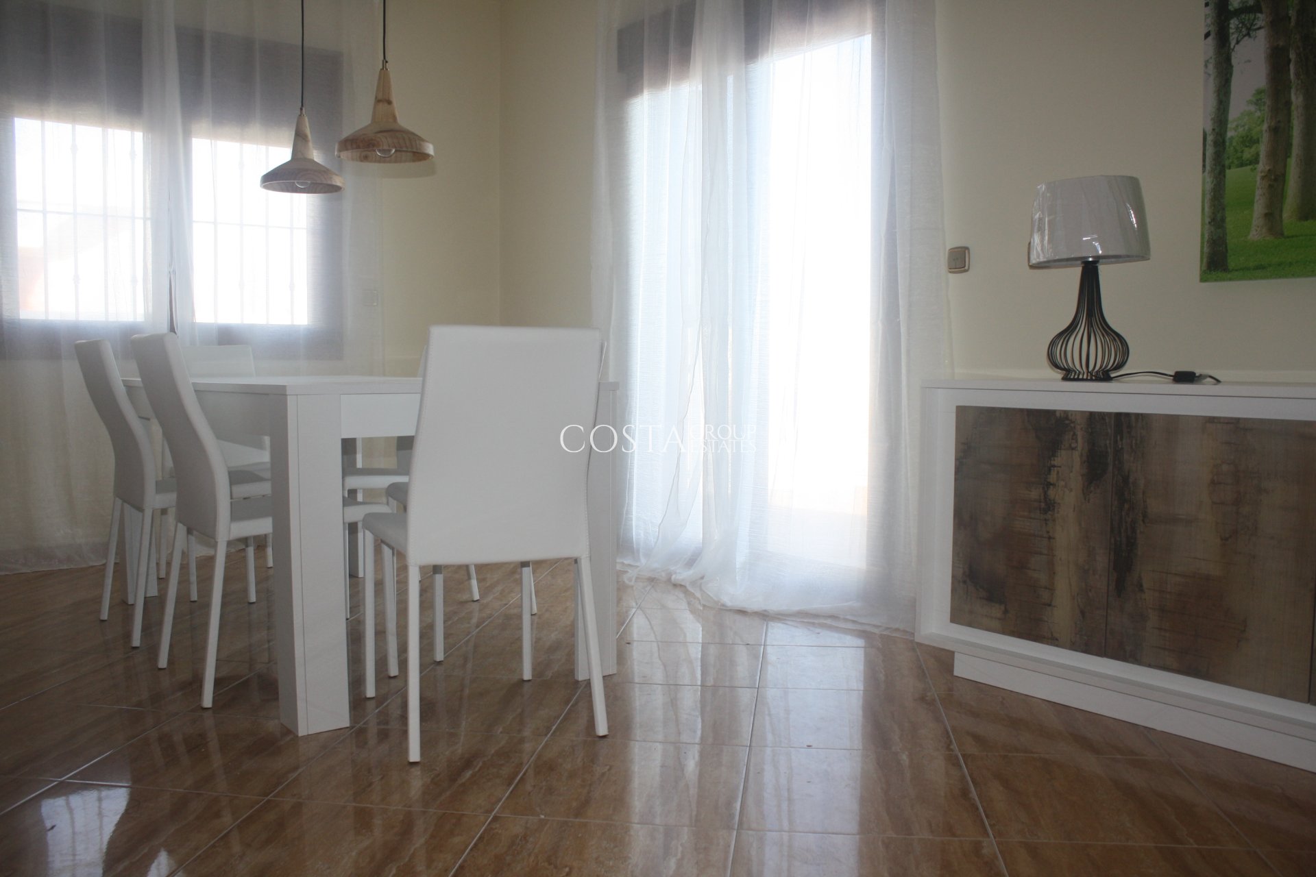 Neue Gebäude - detached -
Torrevieja - Centro