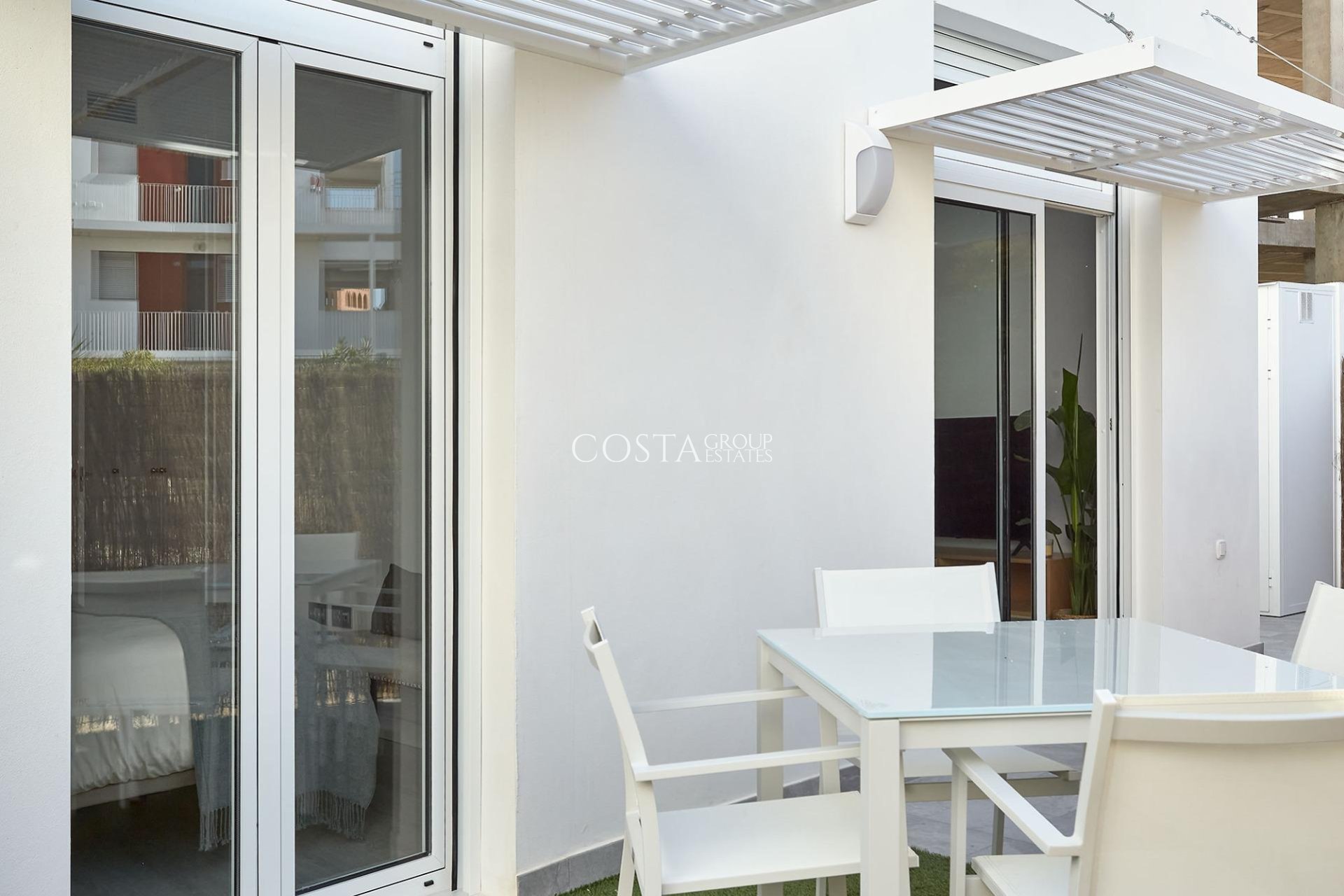 Neue Gebäude - Ground floor apartment -
Vera - El Playazo