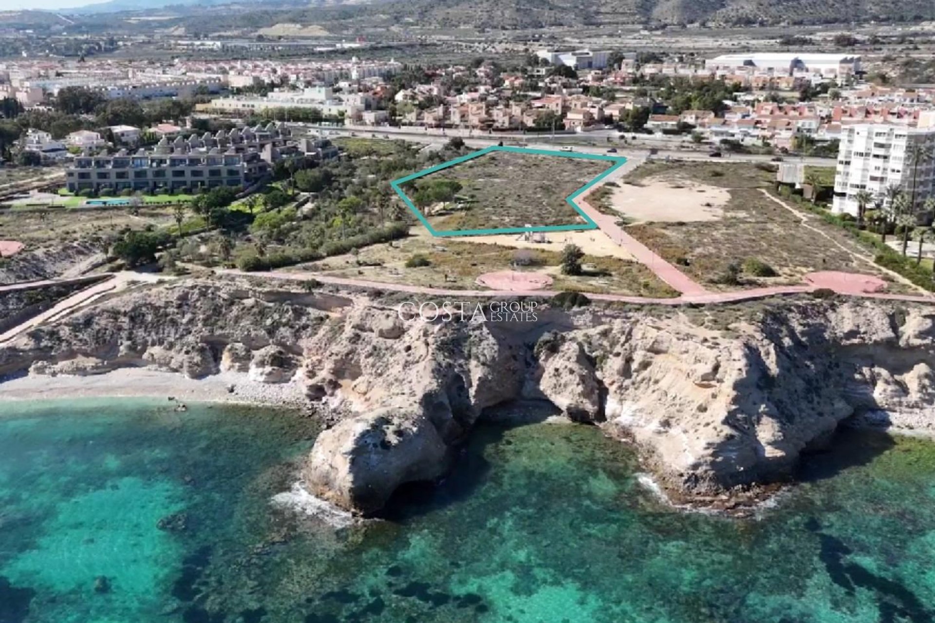 Neue Gebäude - House -
El Campello - Platja de L´Amerador
