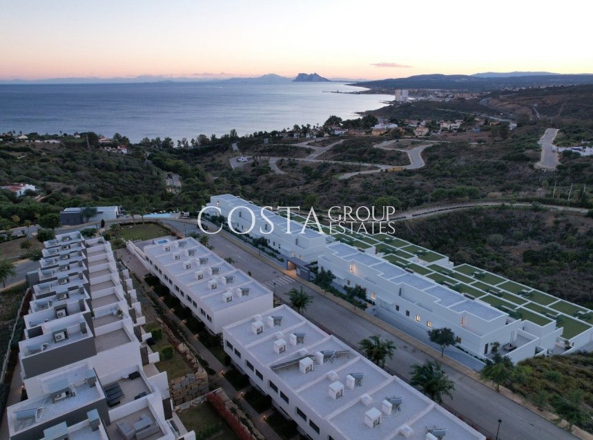 Neue Gebäude - House -
Manilva - Punta Chullera