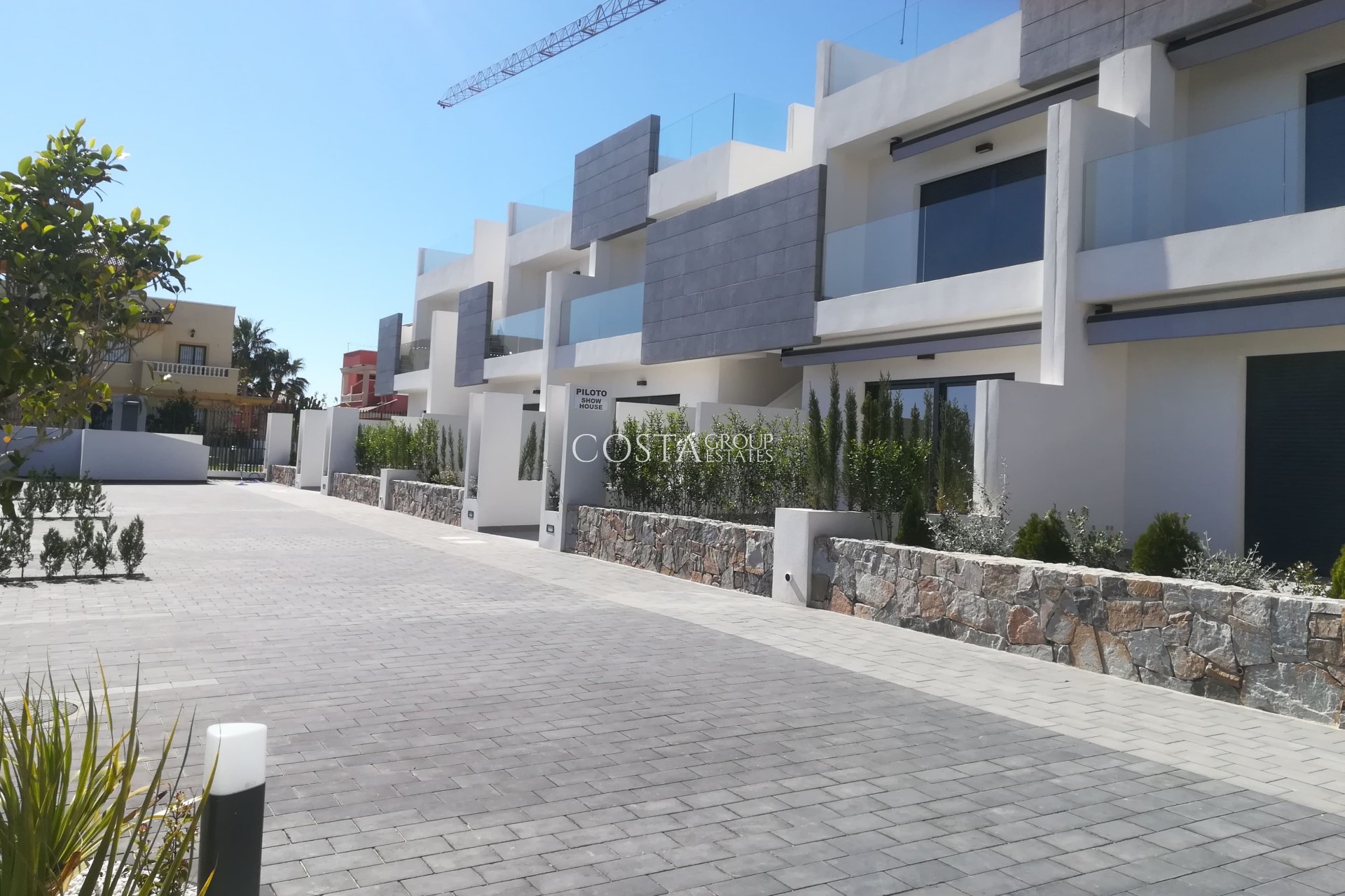 Neue Gebäude - low-bungalow -
Torrevieja - Centro