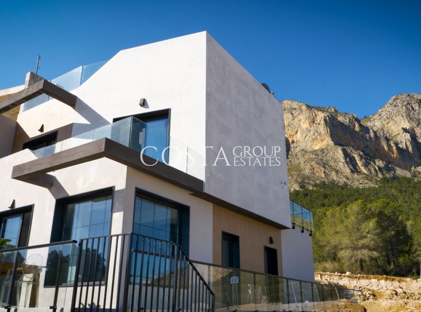 Neue Gebäude - semi-detached -
Polop