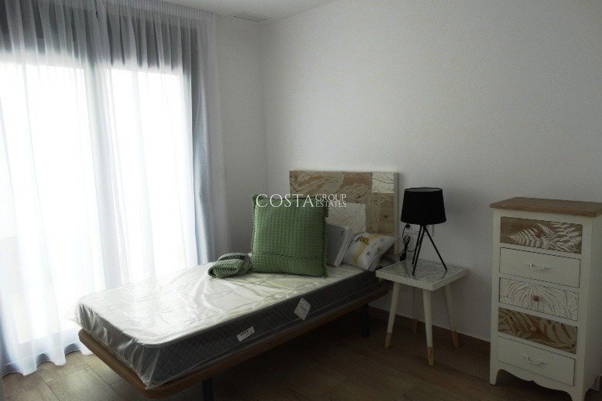 Neue Gebäude - Semidetached -
Pilar de la Horadada - pueblo