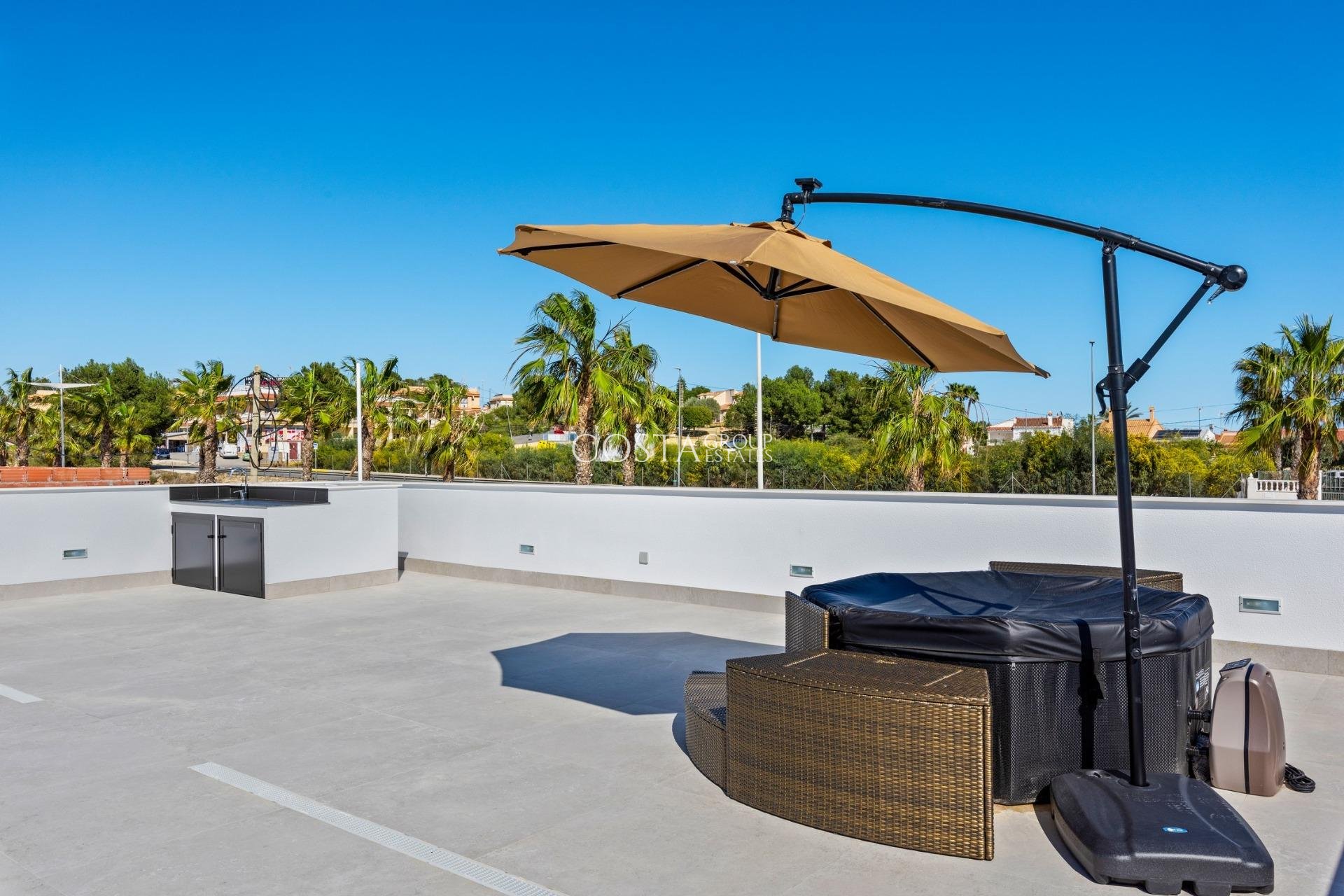 Neue Gebäude - Villa -
Algorfa - La Finca Golf