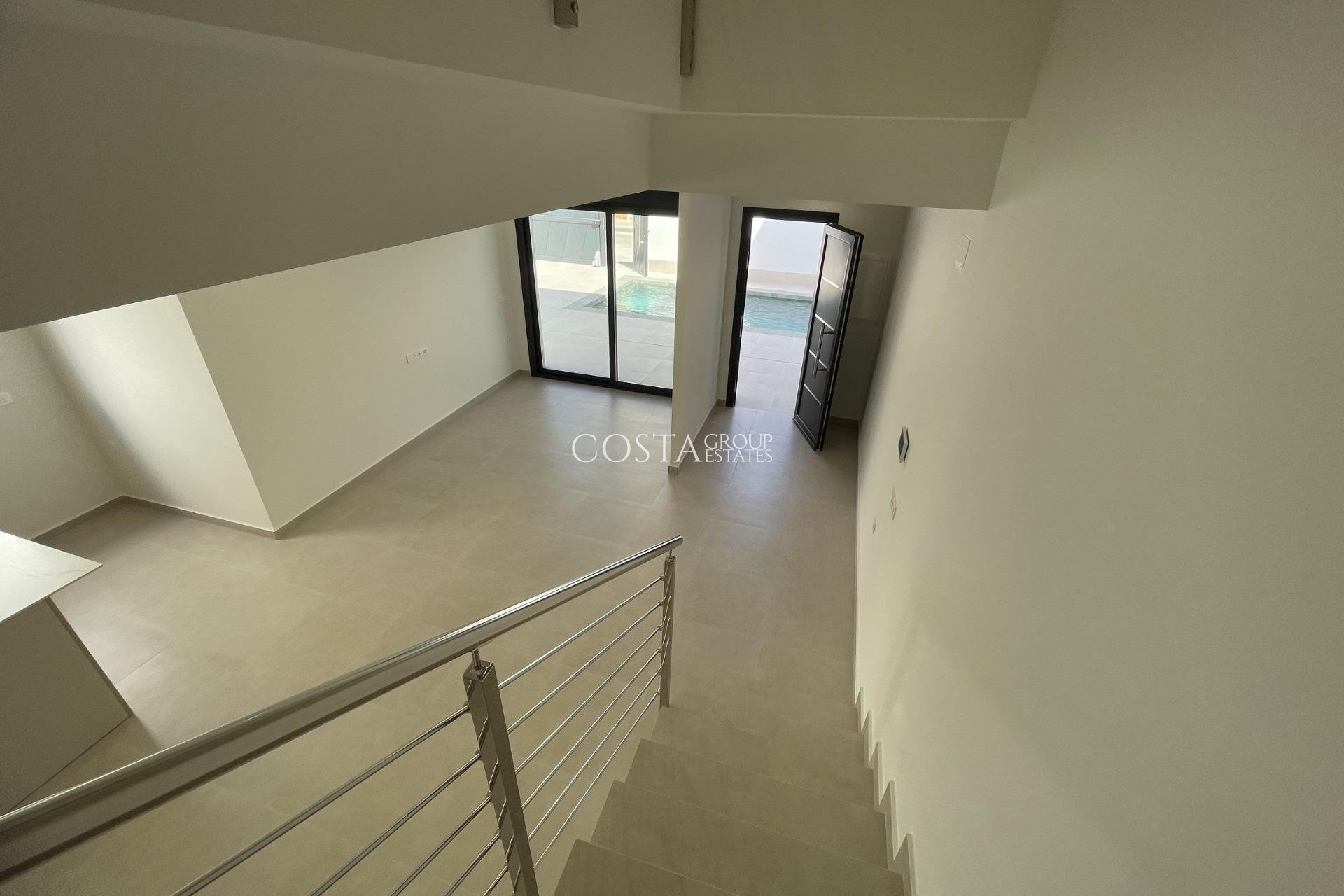 Neue Gebäude - Villa -
Almoradí - Heredades