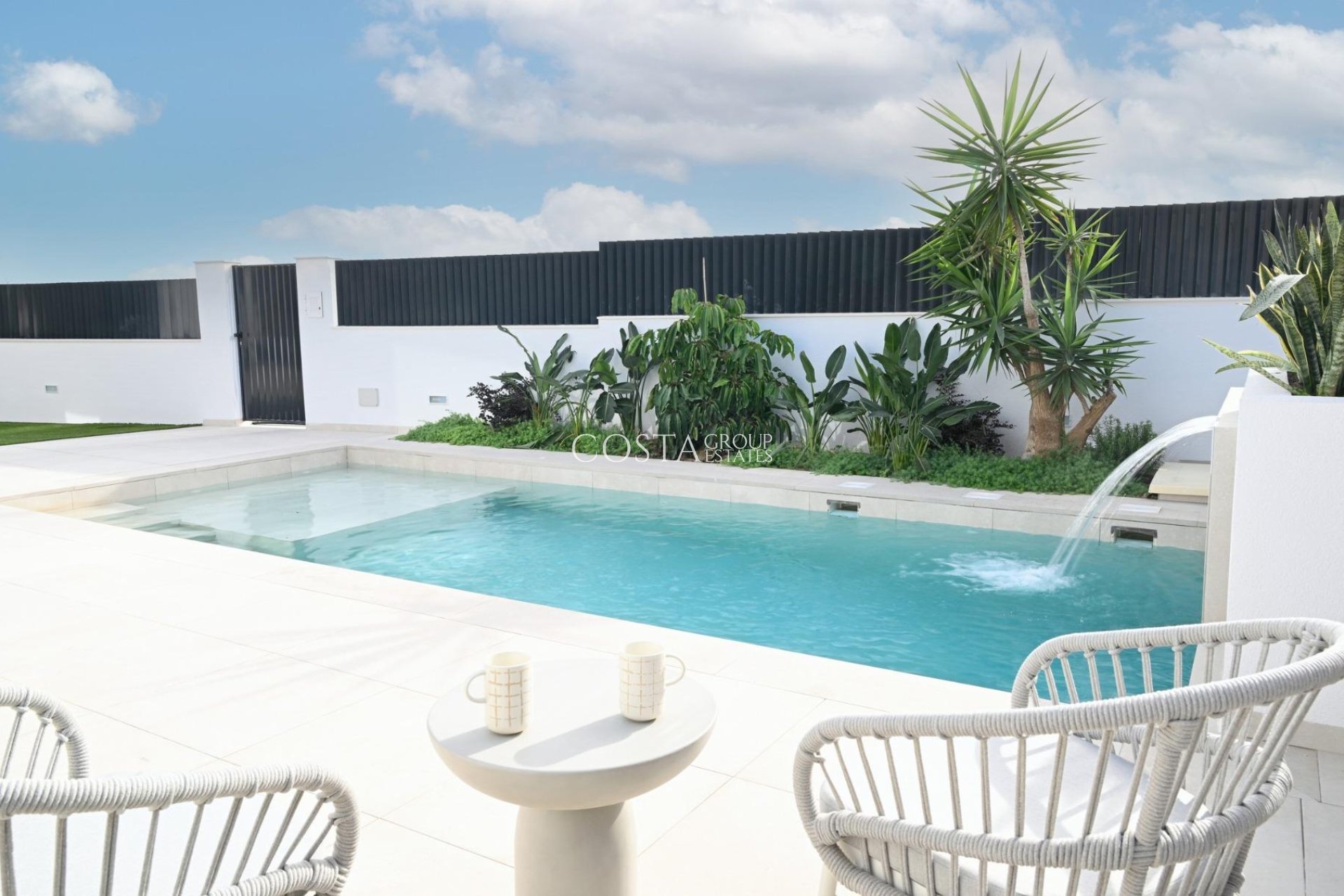 Neue Gebäude - Villa -
Banos y Mendigo - Altaona Golf