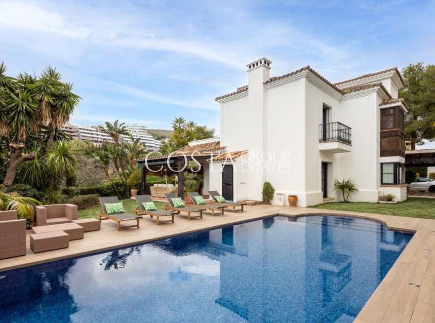 Neue Gebäude - Villa -
Benahavís