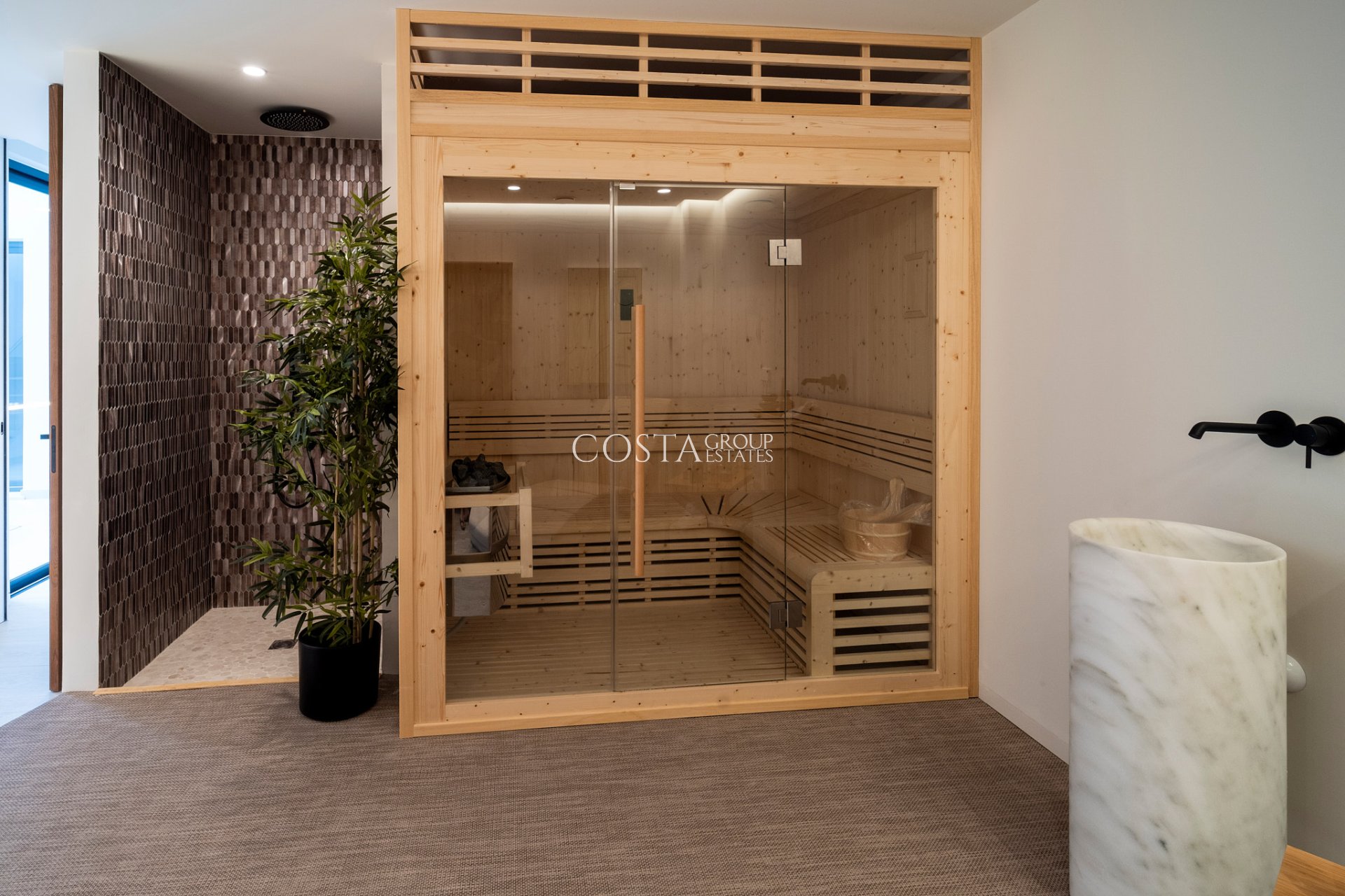 Neue Gebäude - Villa -
Benahavís