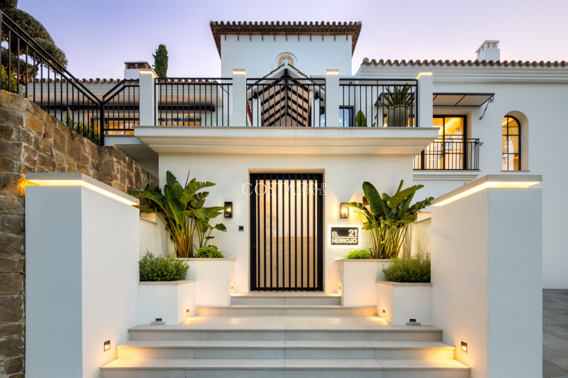 Neue Gebäude - Villa -
Benahavís