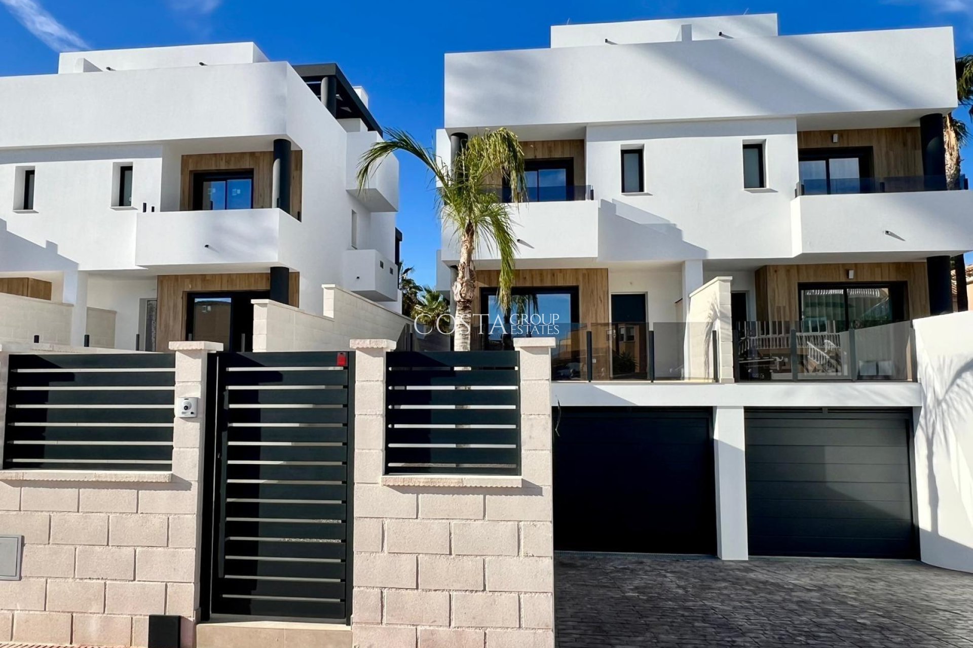 Neue Gebäude - Villa -
Benferri - Benfis Park