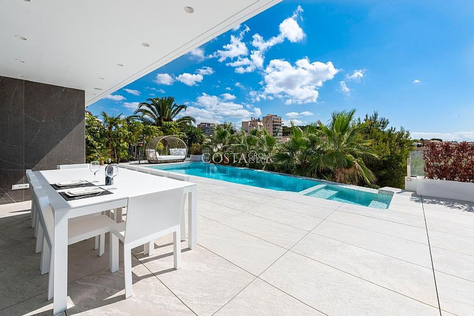 Neue Gebäude - Villa -
Calpe