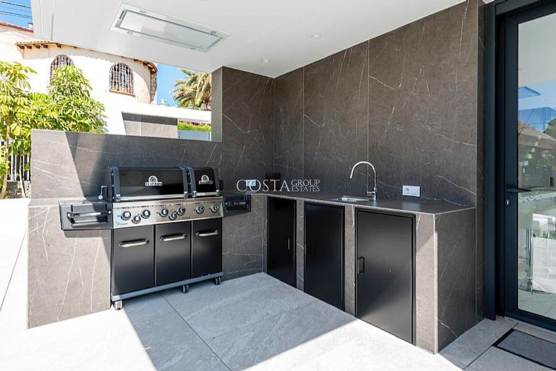 Neue Gebäude - Villa -
Calpe