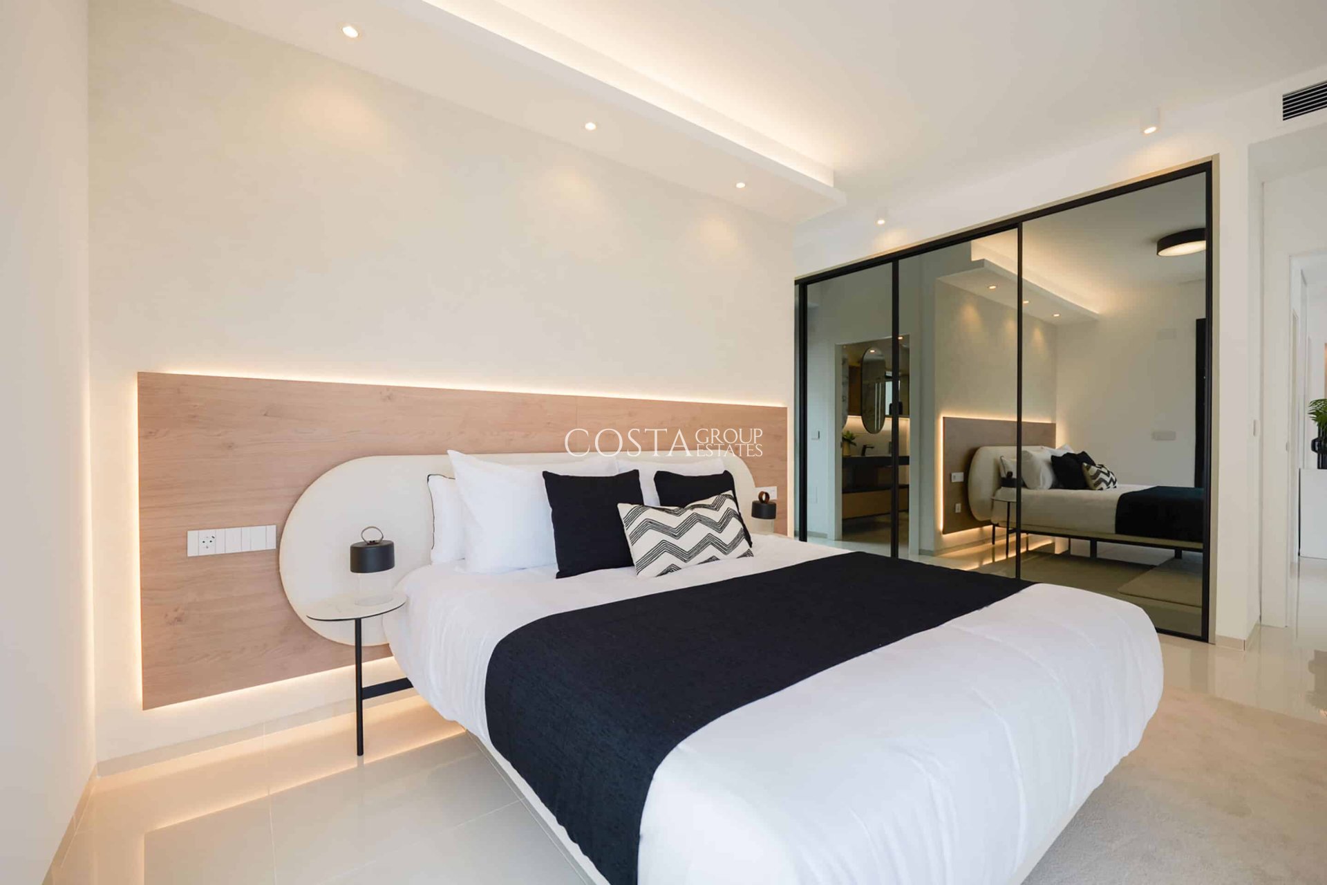 Neue Gebäude - Villa -
Ciudad Quesada