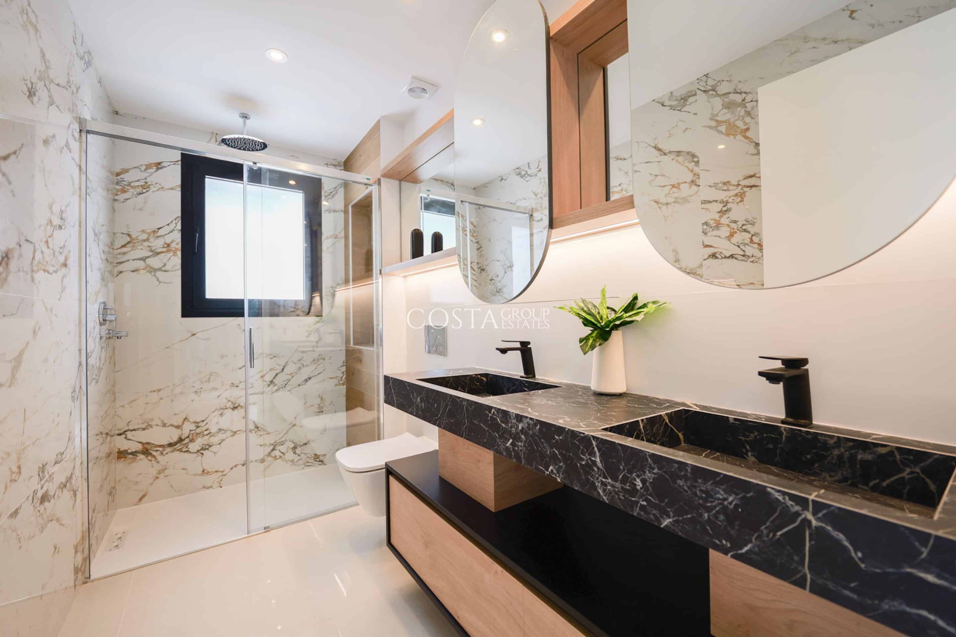 Neue Gebäude - Villa -
Ciudad Quesada