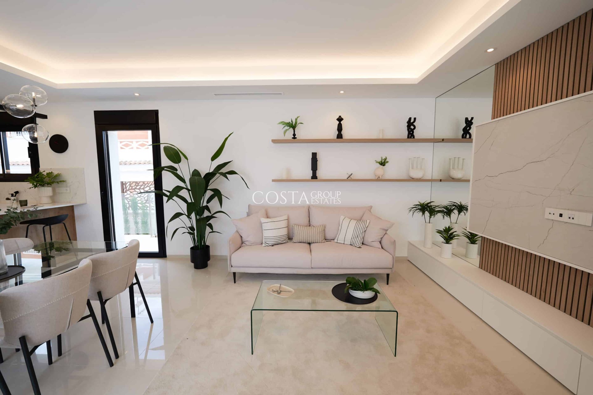 Neue Gebäude - Villa -
Ciudad Quesada