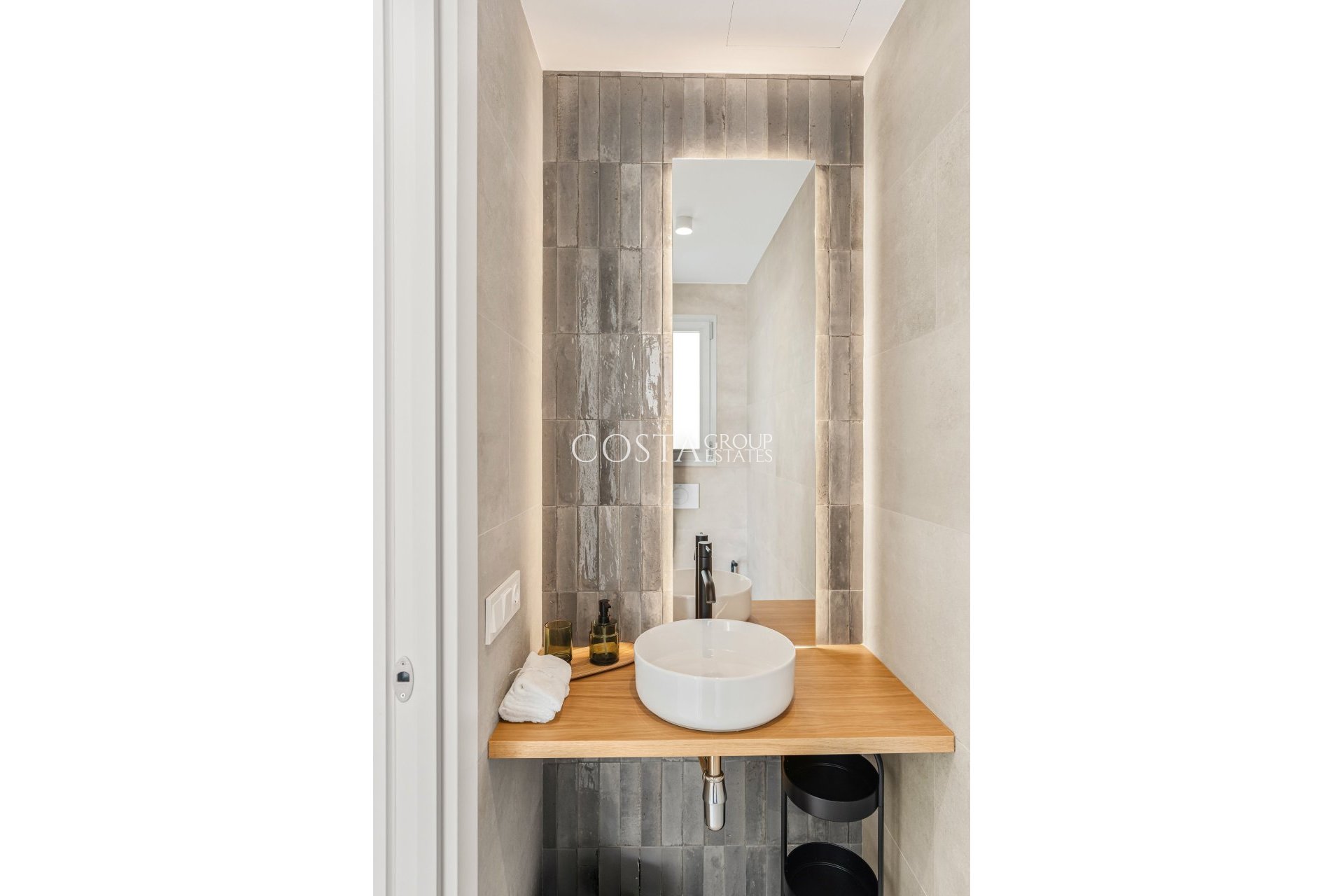 Neue Gebäude - Villa -
Cumbre del Sol