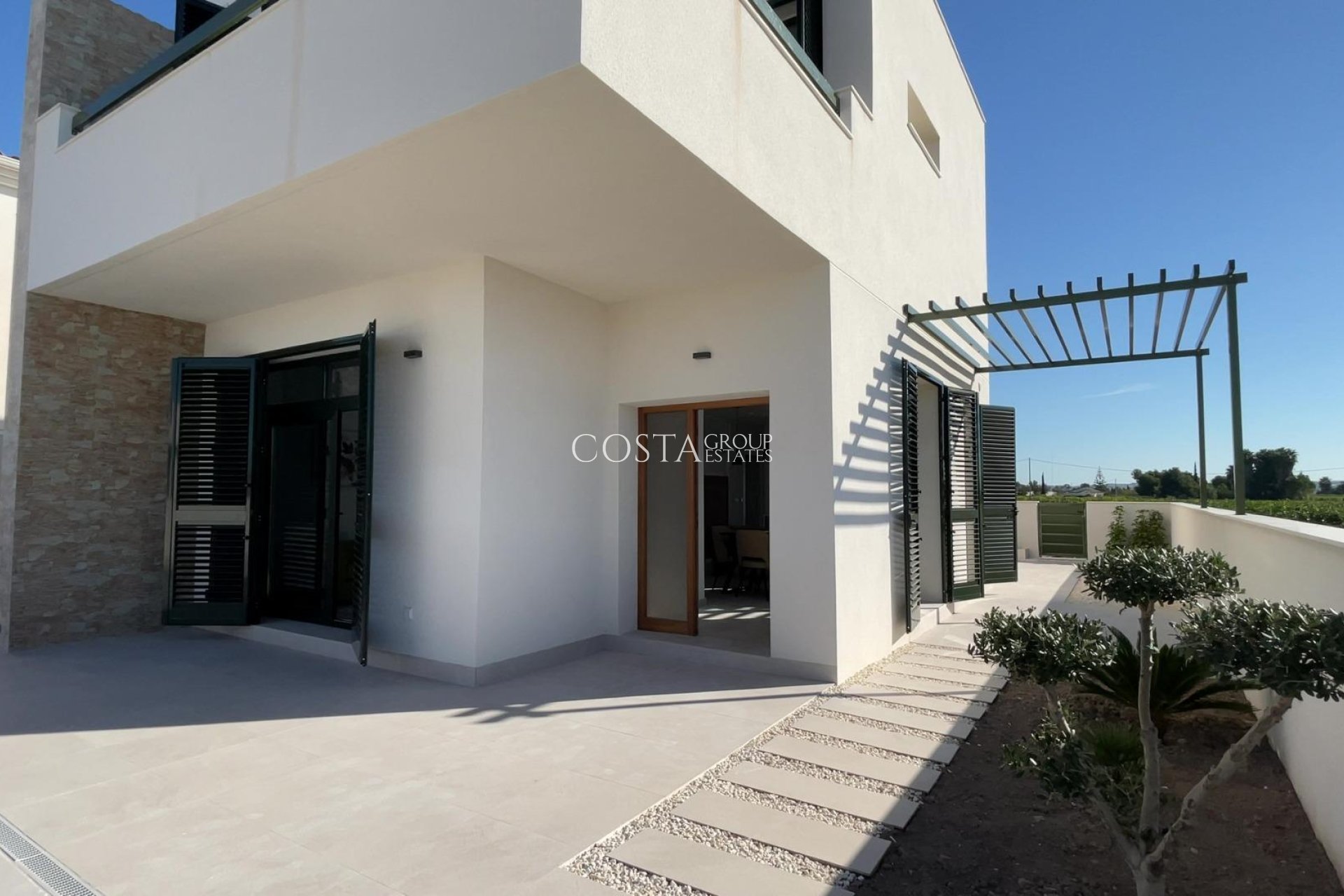 Neue Gebäude - Villa -
Daya Nueva