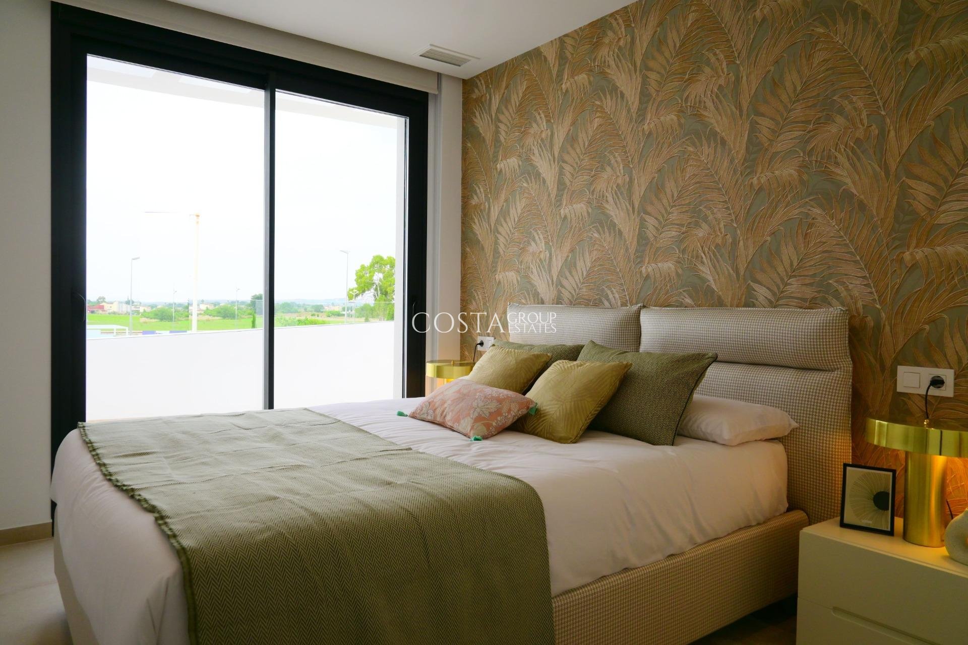 Neue Gebäude - Villa -
Dolores - polideportivo