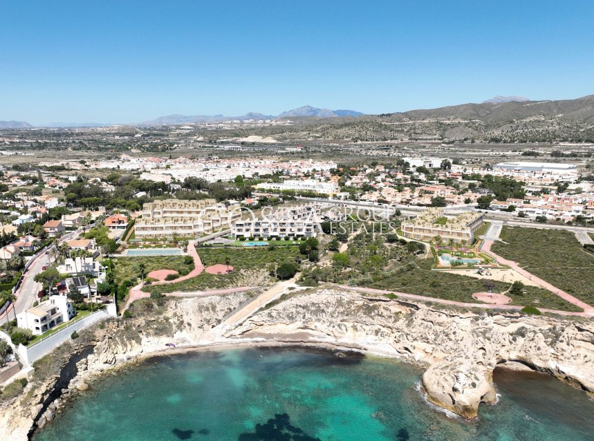 Neue Gebäude - Villa -
El Campello