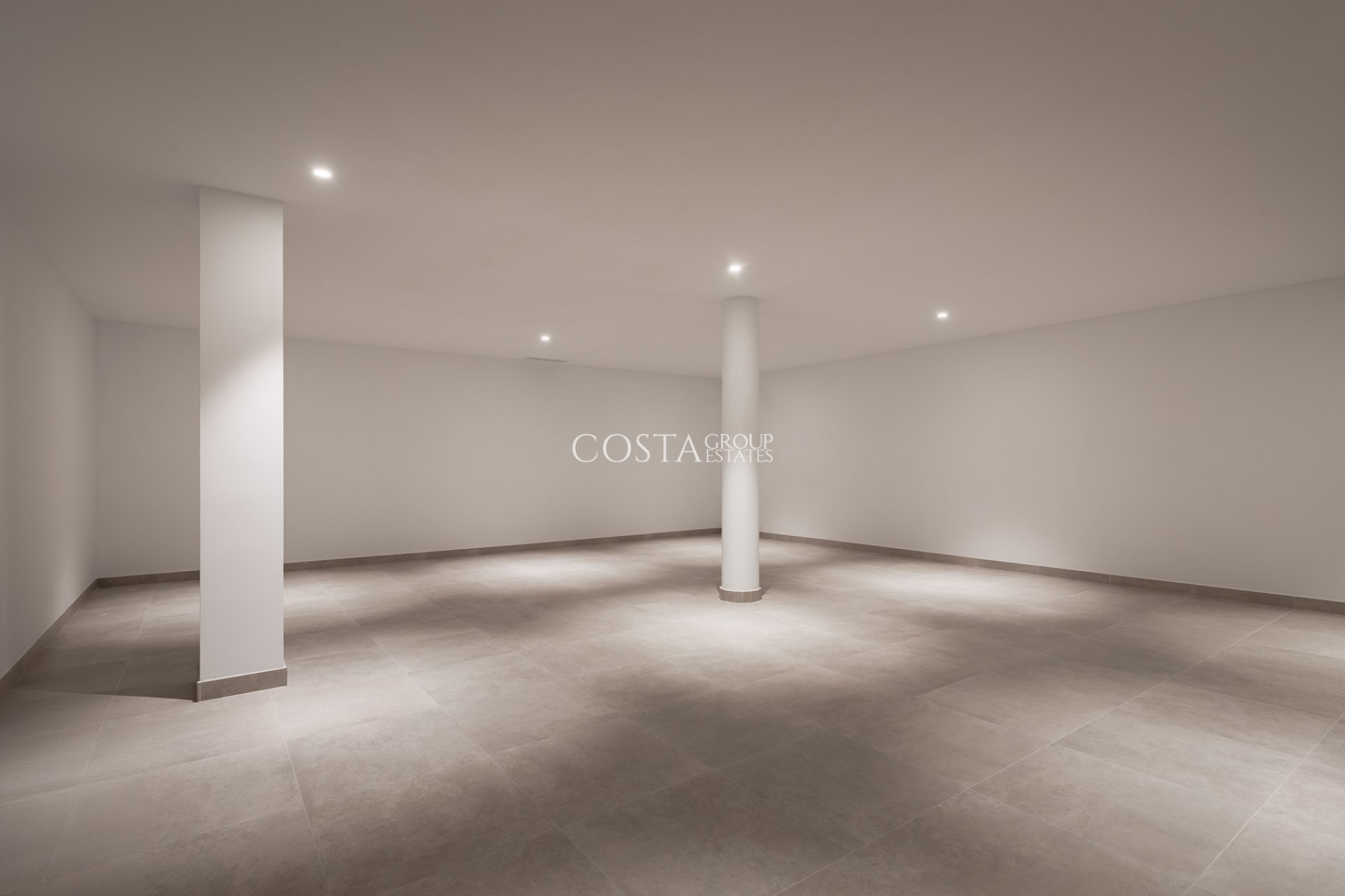 Neue Gebäude - Villa -
El Paraíso