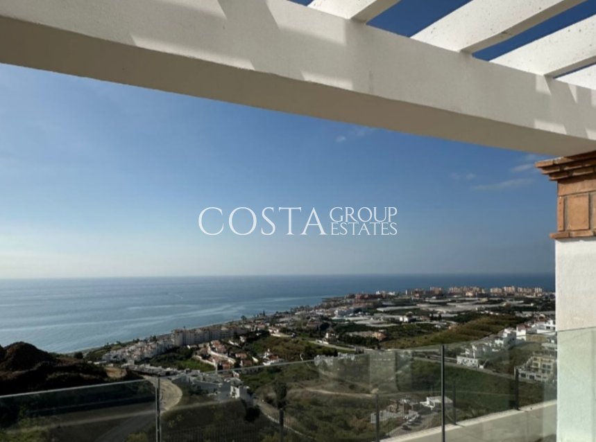 Neue Gebäude - Villa -
El Peñoncillo